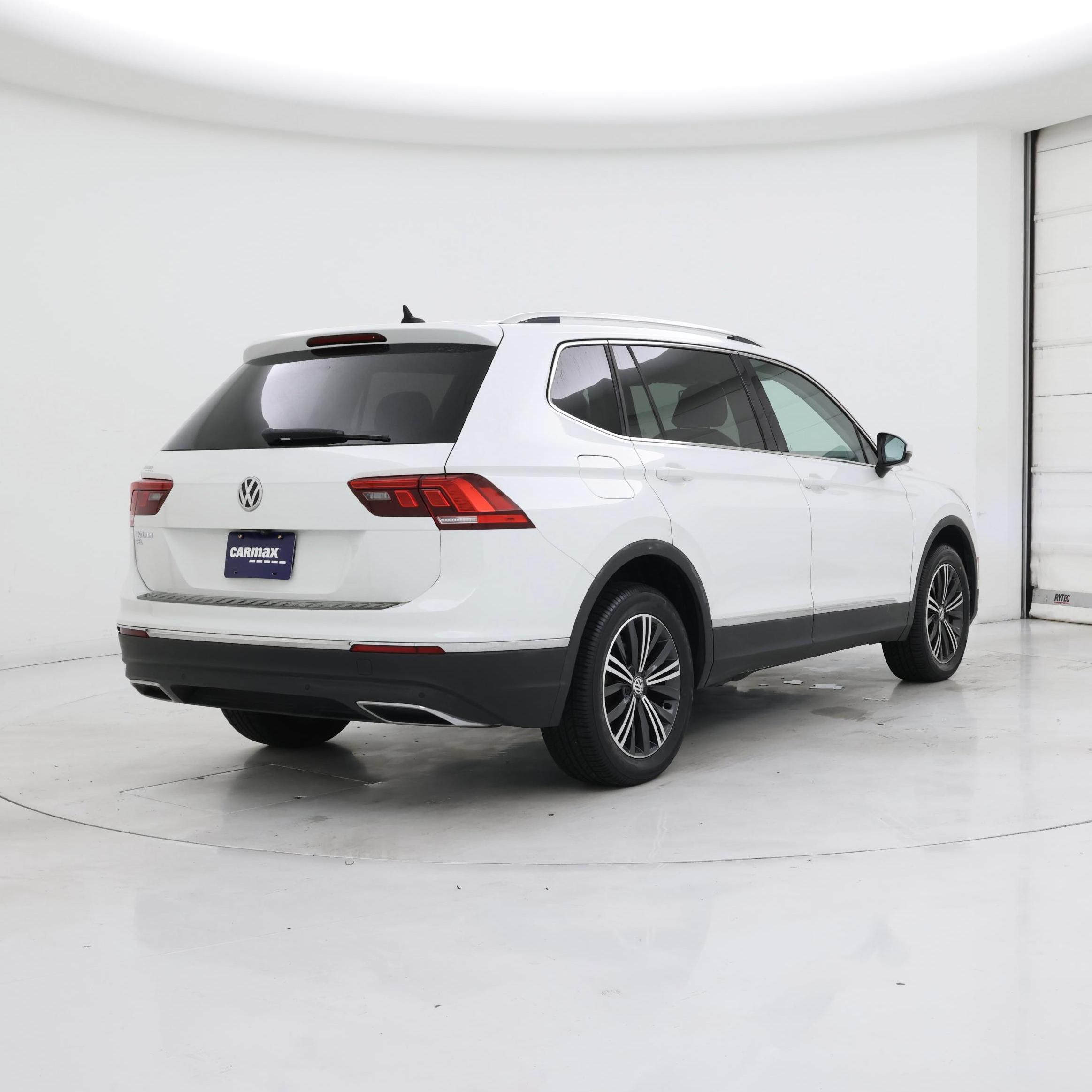 Thumbnail: 2019 Volkswagen Tiguan - 8