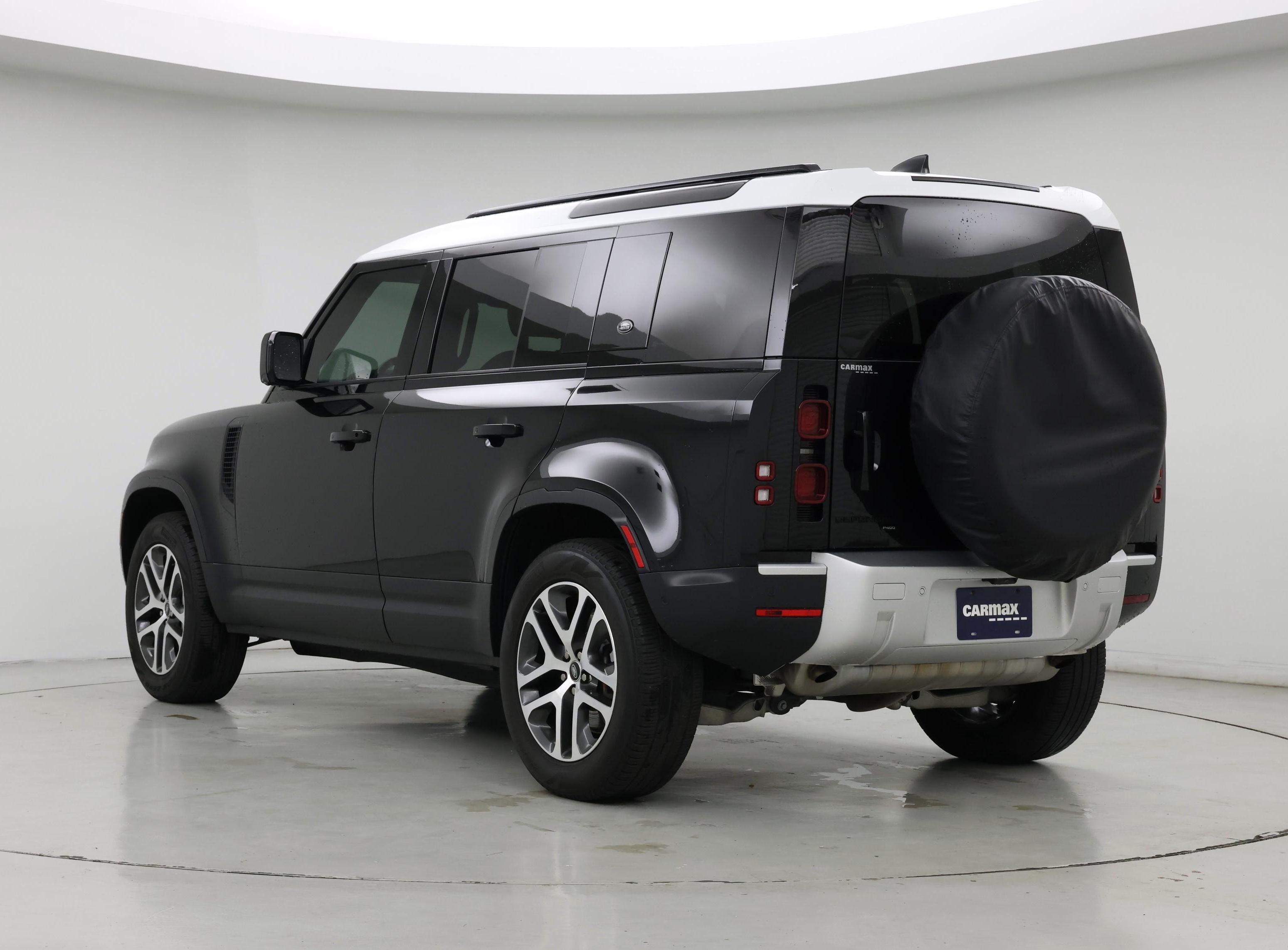 Thumbnail: 2023 Land Rover Defender - 2