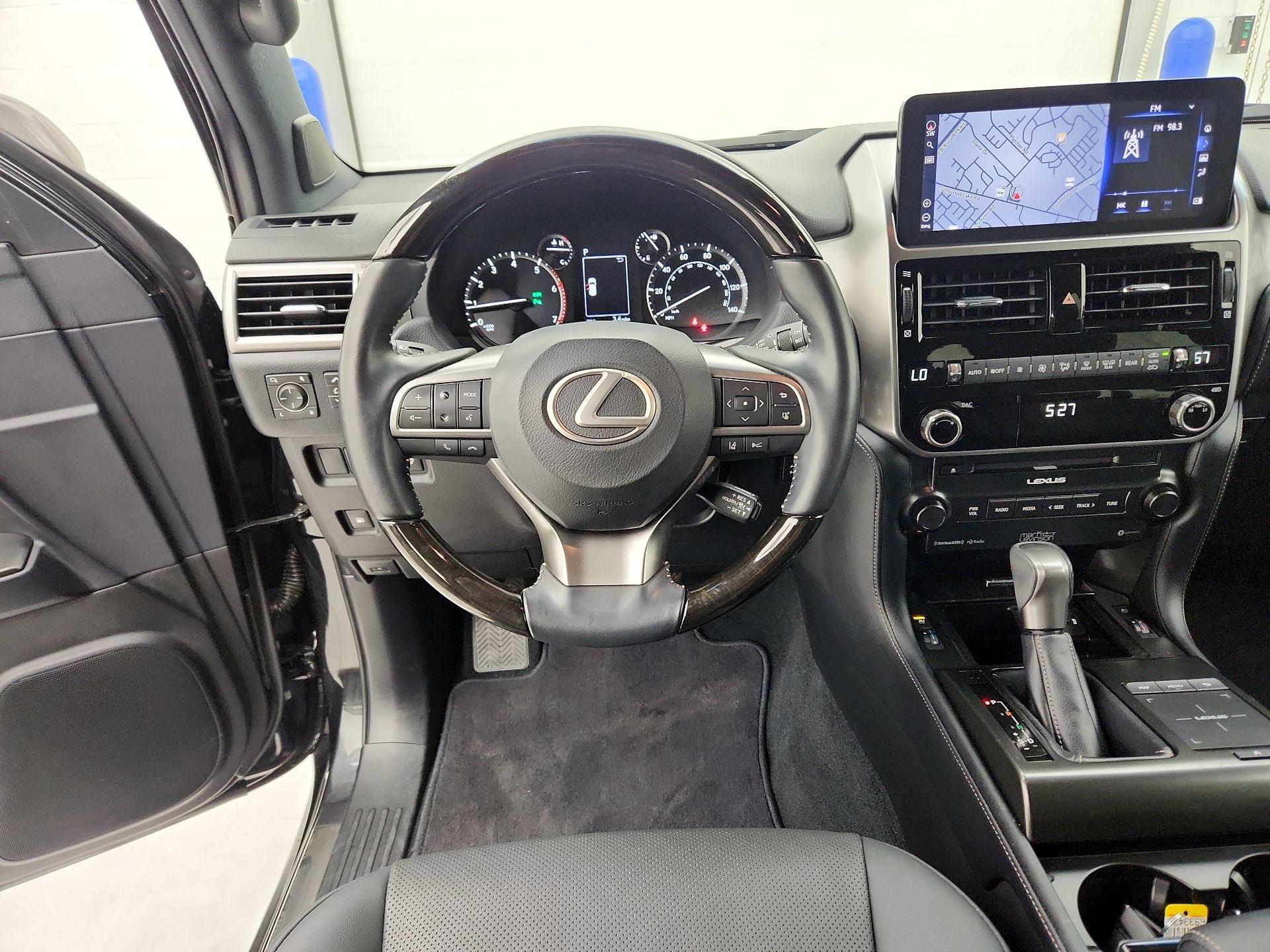 Thumbnail: 2023 Lexus GX - 10