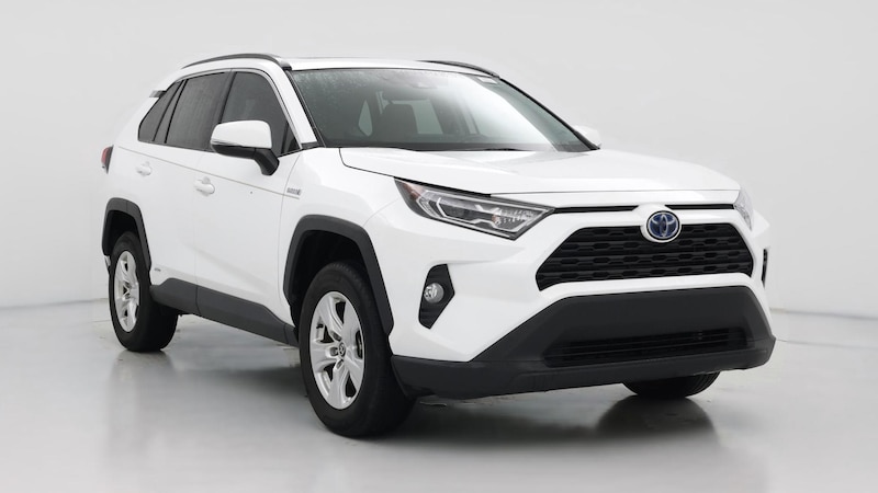 2021 Toyota RAV4 XLE Hero Image