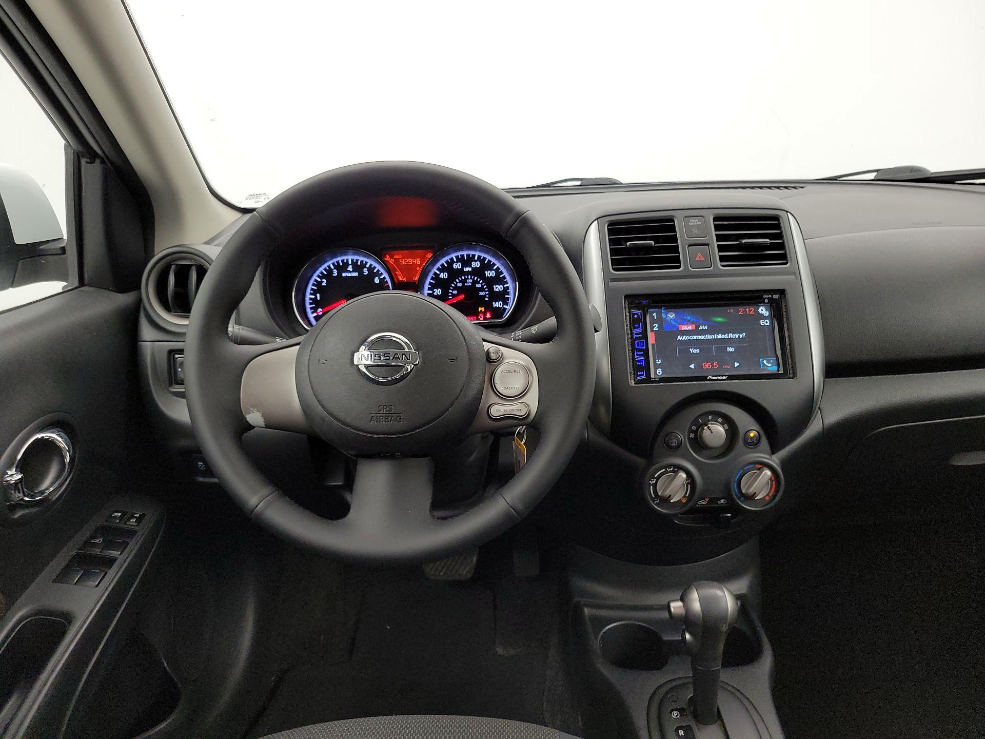 Thumbnail: 2013 Nissan Versa - 10
