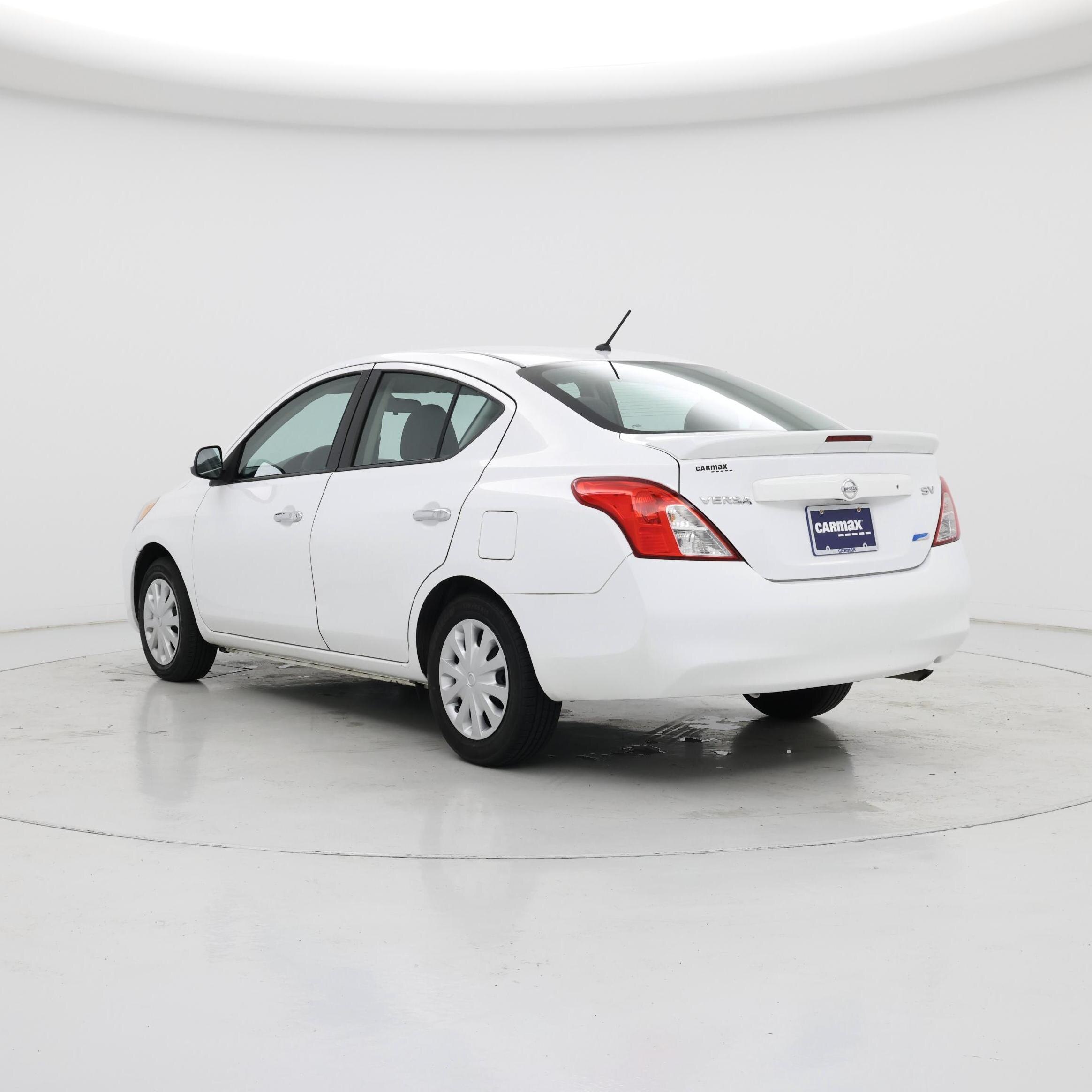 Thumbnail: 2013 Nissan Versa - 2