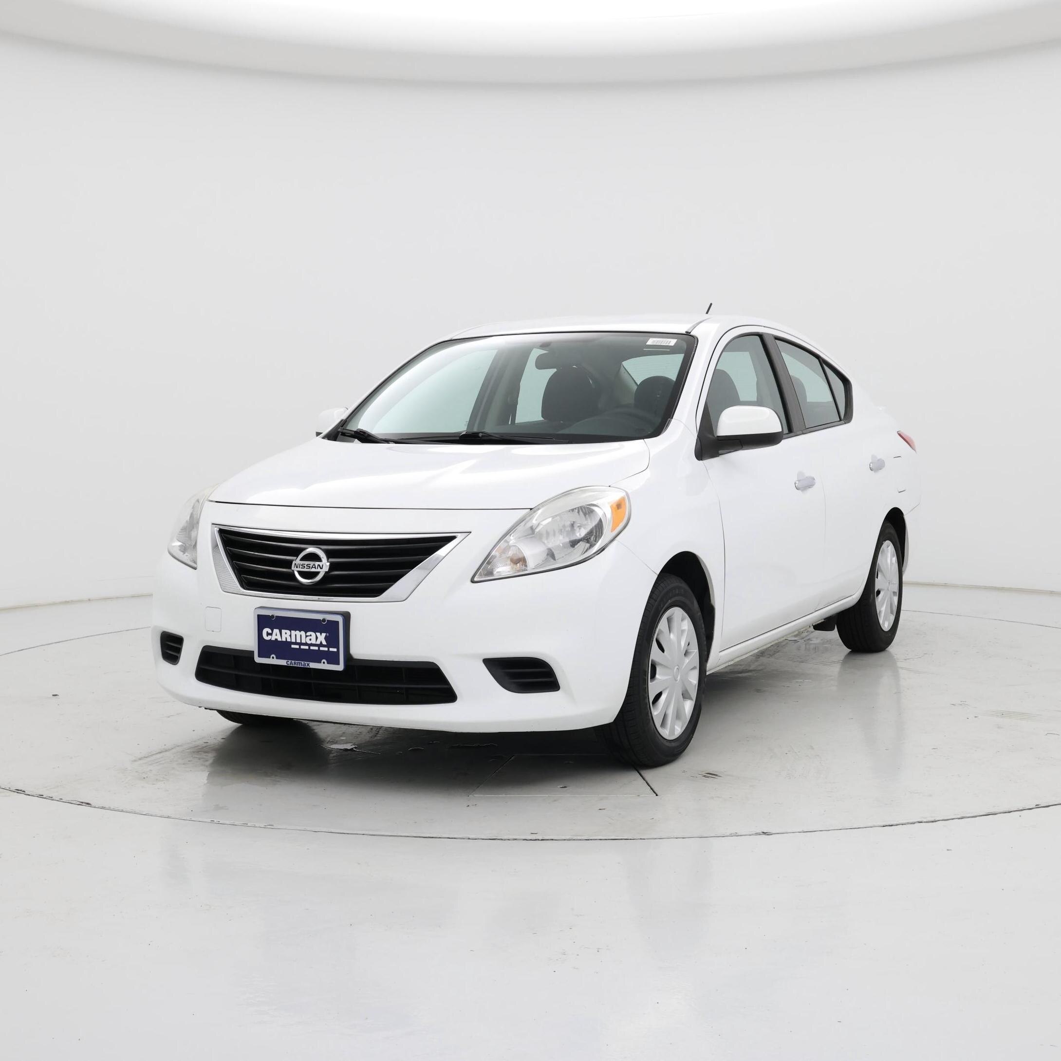 Thumbnail: 2013 Nissan Versa - 4