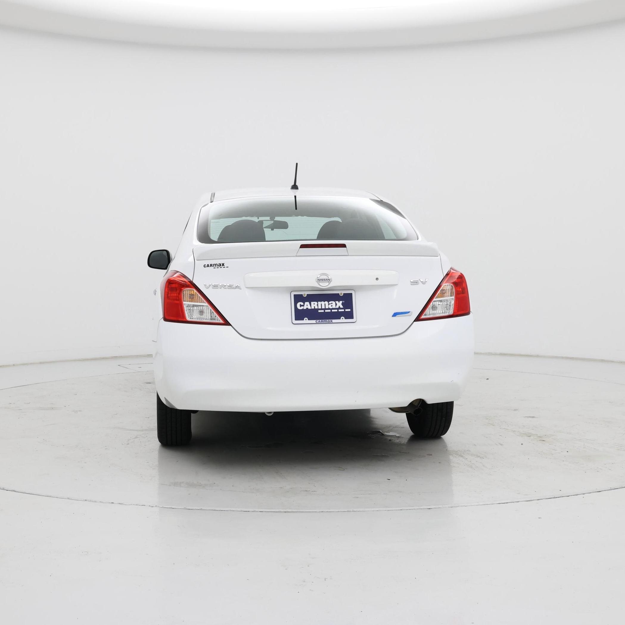 Thumbnail: 2013 Nissan Versa - 6