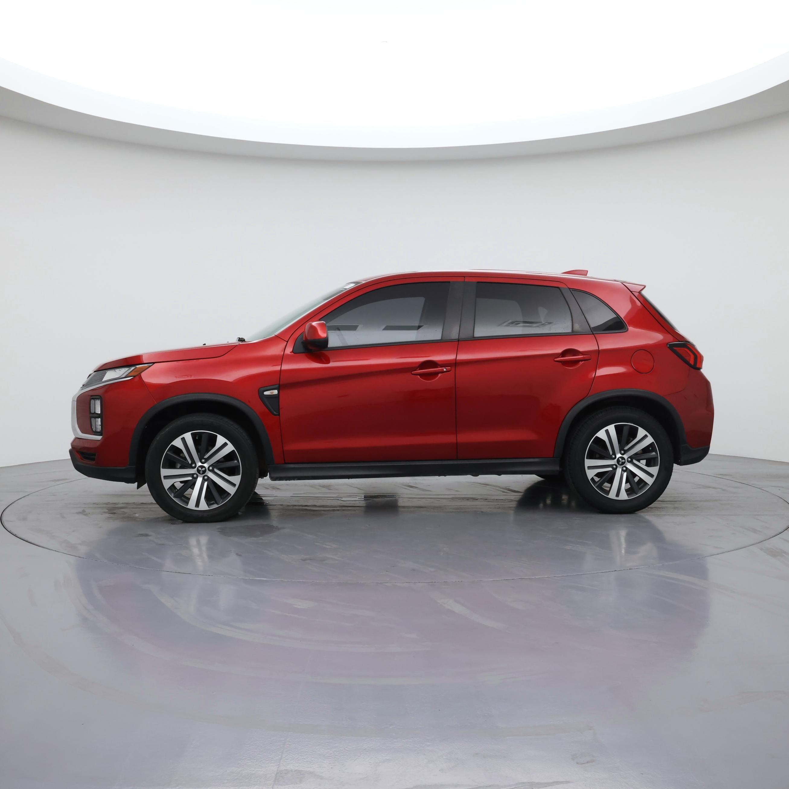 Thumbnail: 2022 Mitsubishi Outlander Sport - 3