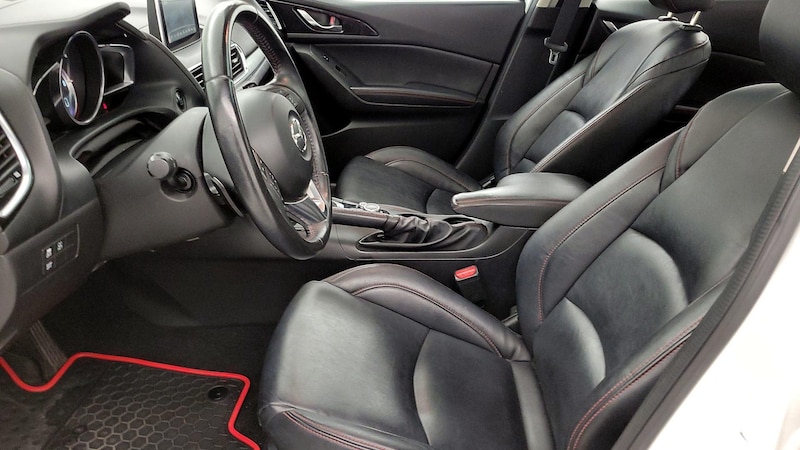 2015 Mazda Mazda3 s Grand Touring 11
