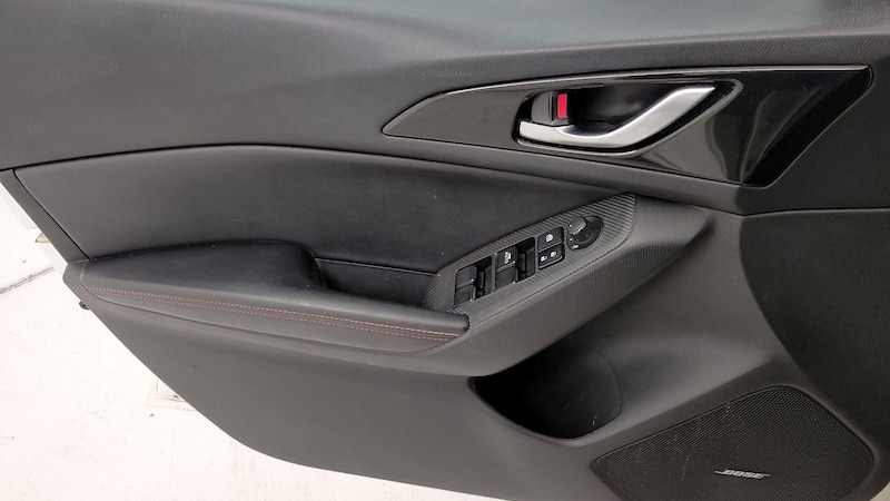 2015 Mazda Mazda3 s Grand Touring 12
