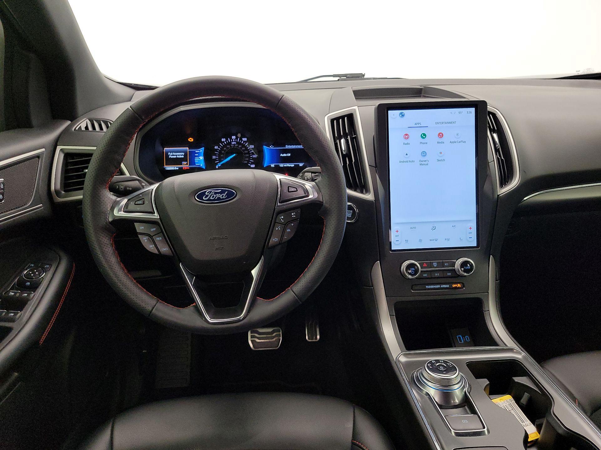 Thumbnail: 2022 Ford Edge - 10