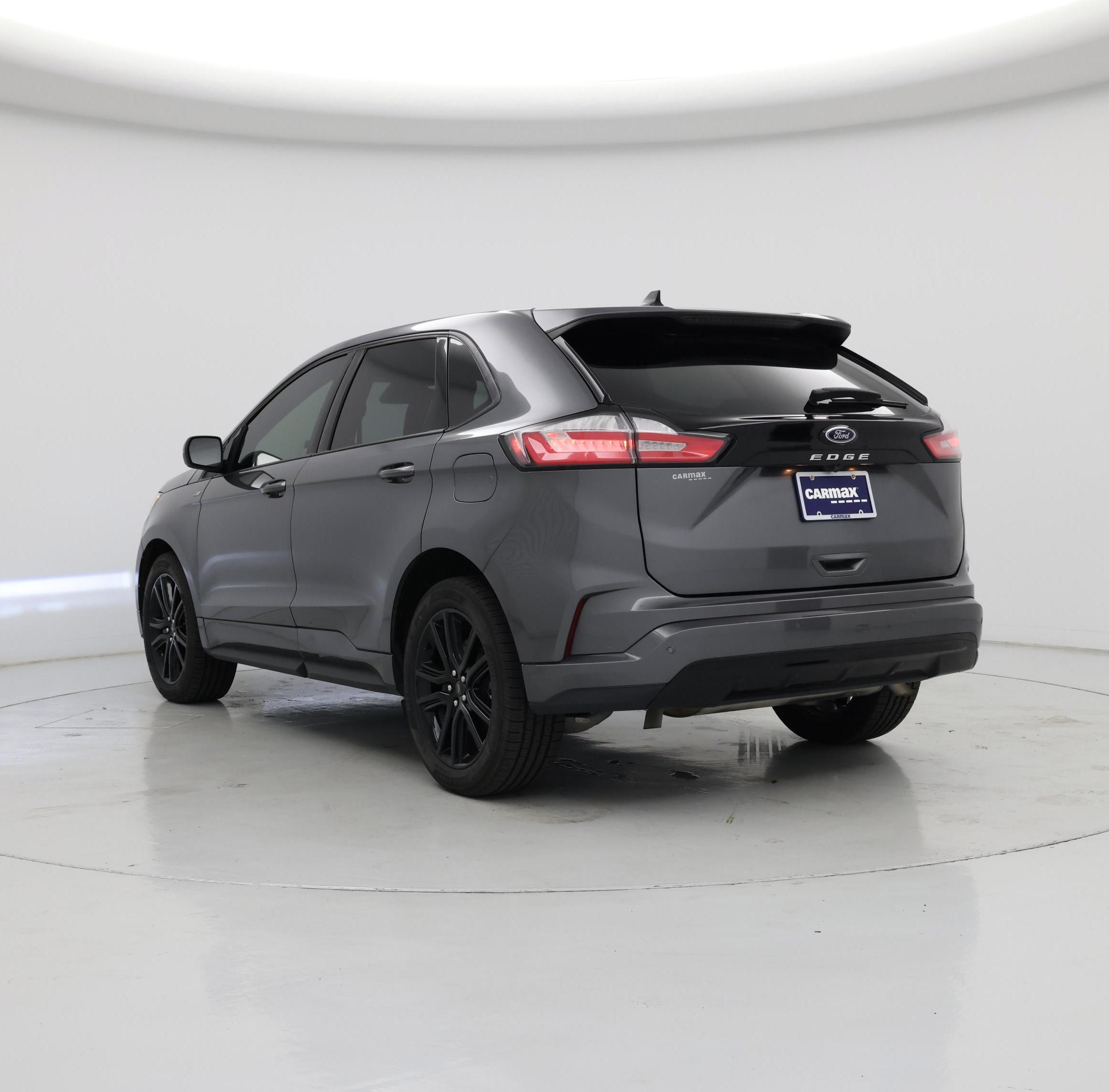Thumbnail: 2022 Ford Edge - 2