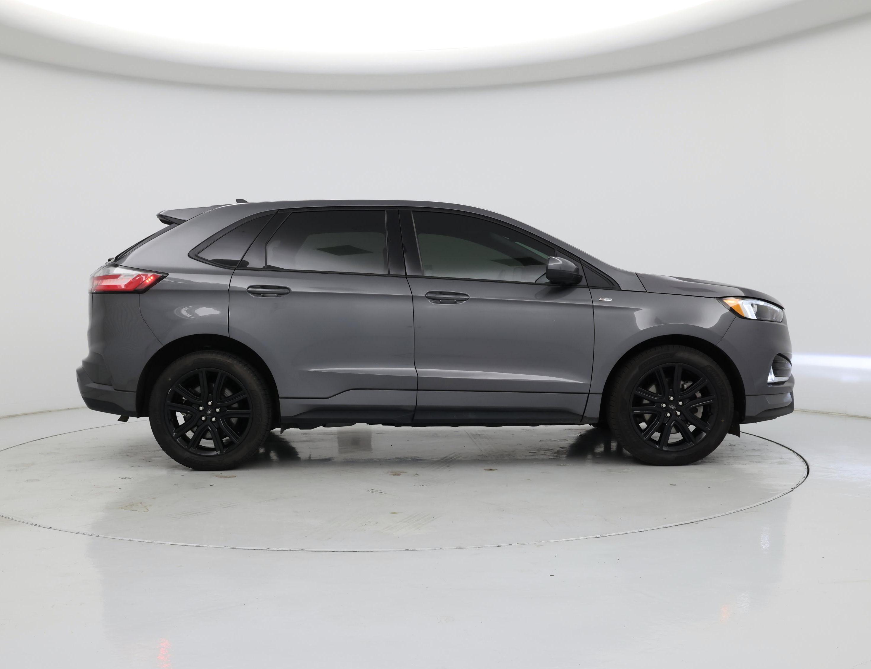 Thumbnail: 2022 Ford Edge - 7