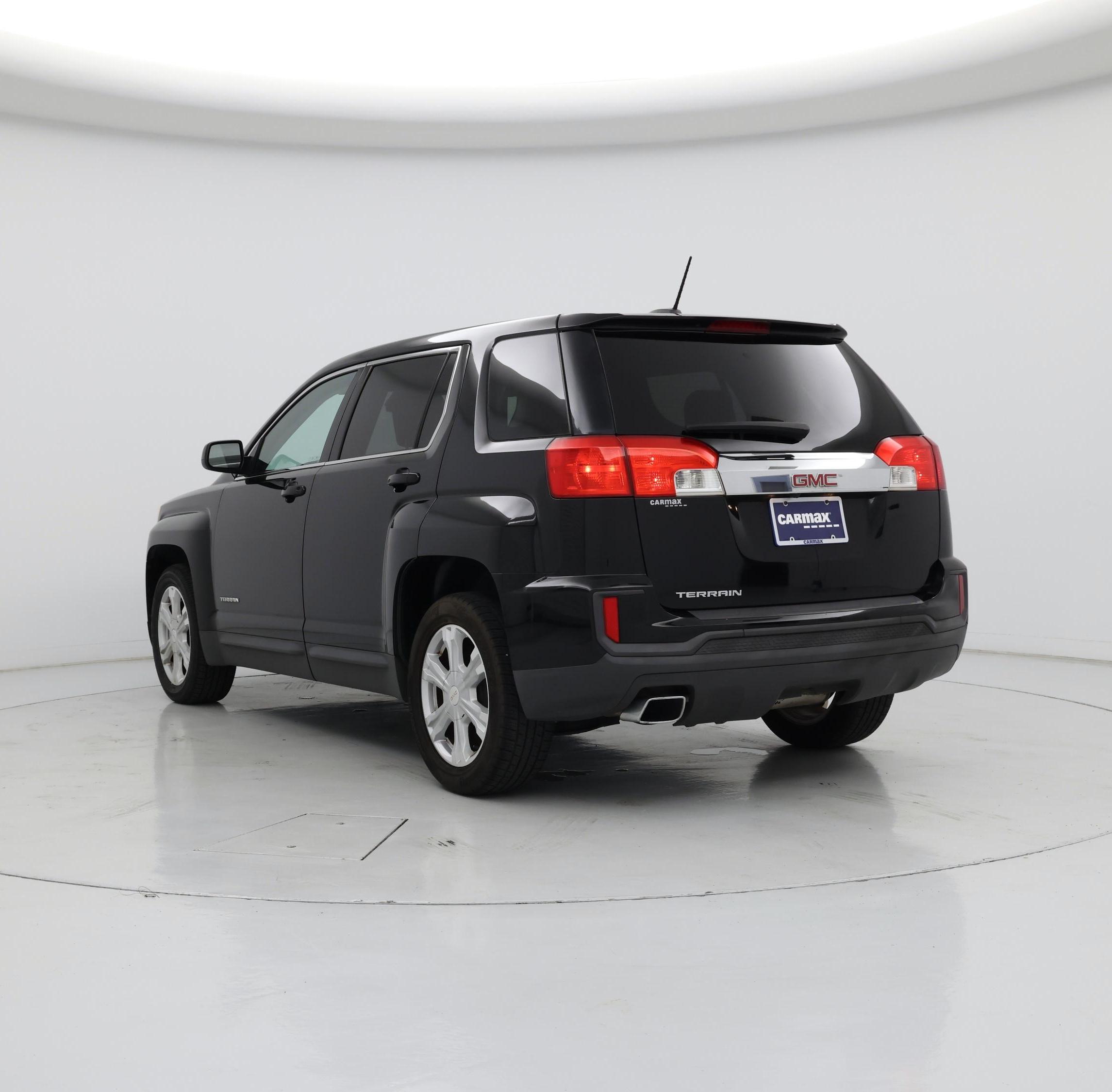 Thumbnail: 2017 GMC Terrain - 2