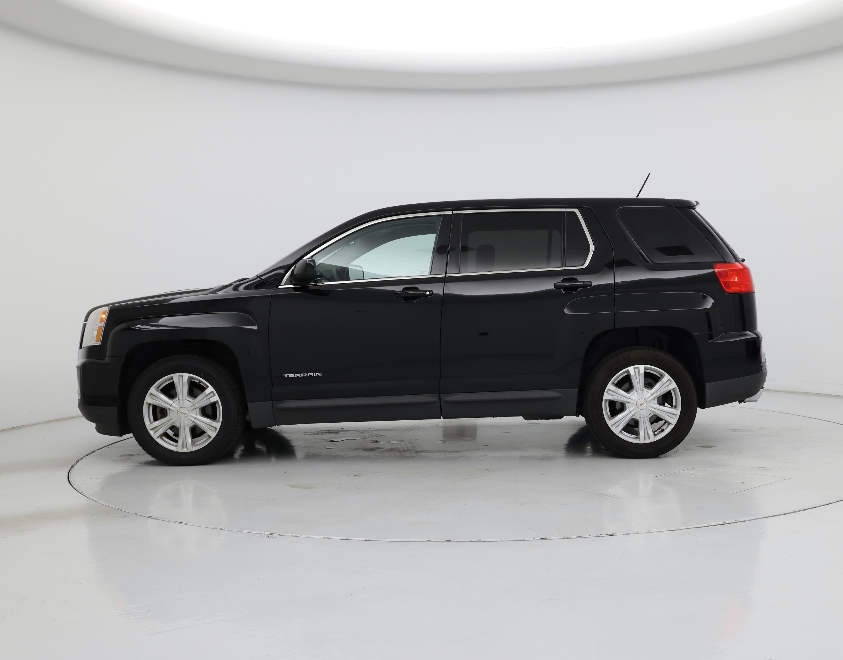 Thumbnail: 2017 GMC Terrain - 3