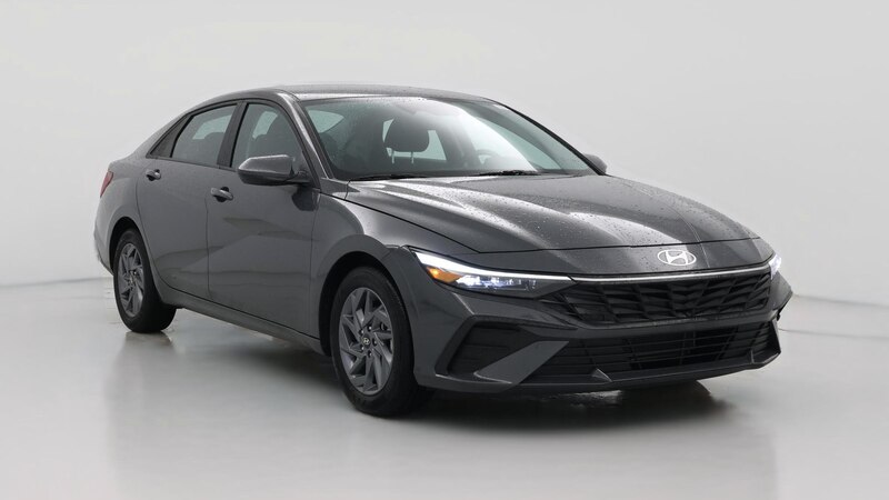 2024 Hyundai Elantra SEL Hero Image