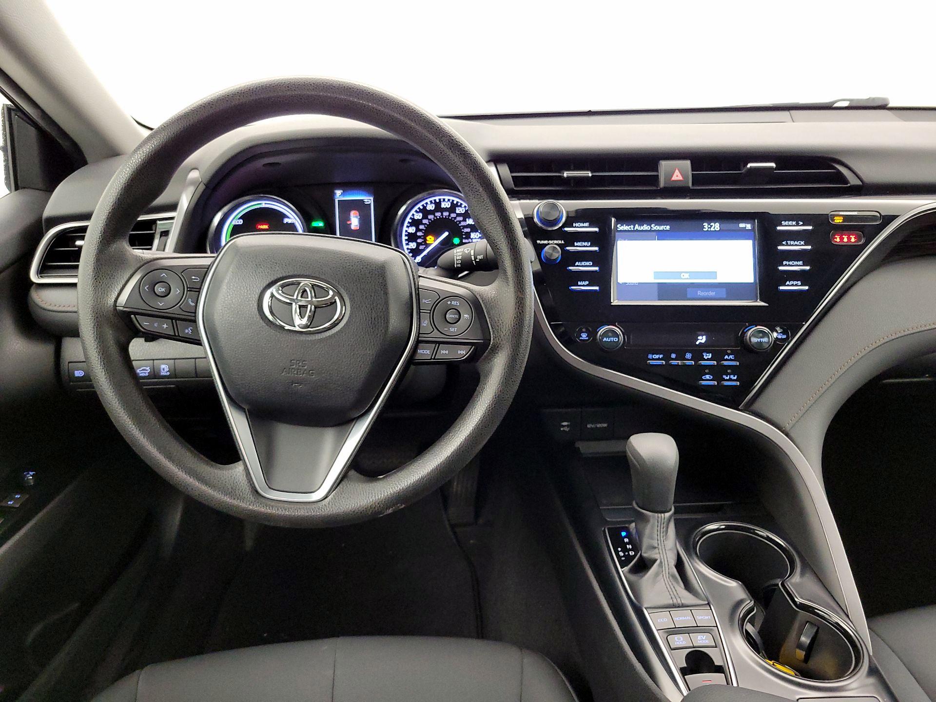 Thumbnail: 2019 Toyota Camry - 10