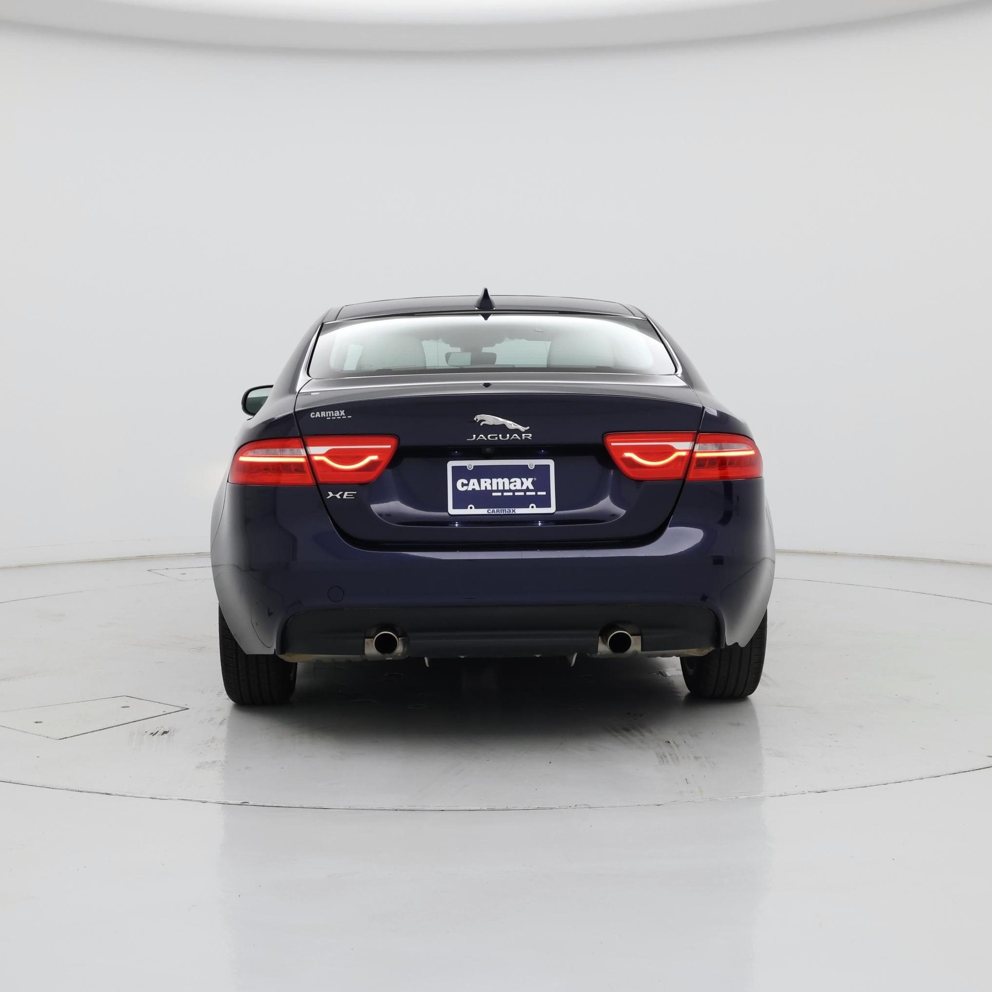 Thumbnail: 2019 Jaguar XE - 6