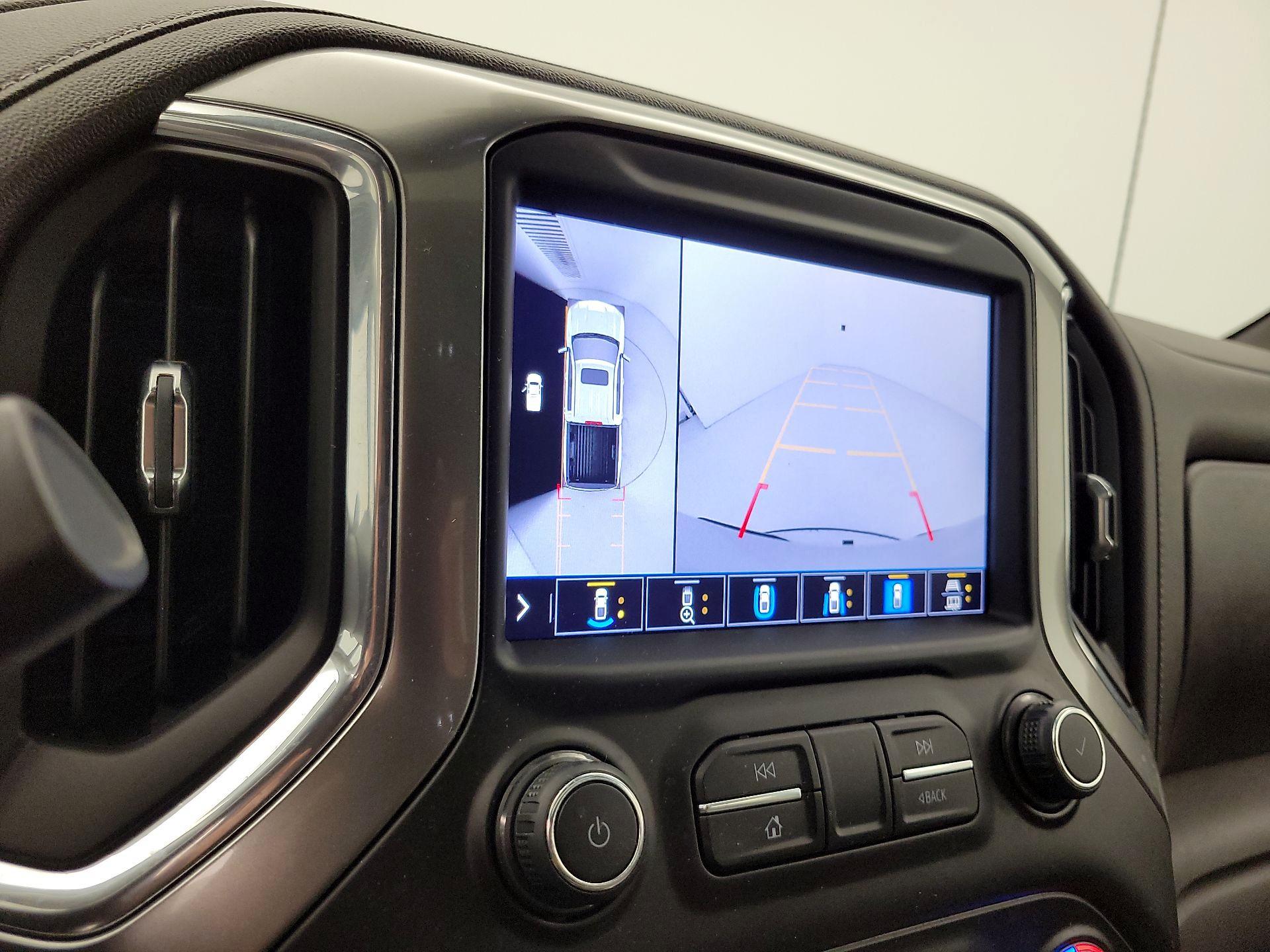 Thumbnail: 2020 Chevrolet Silverado 1500 - 15