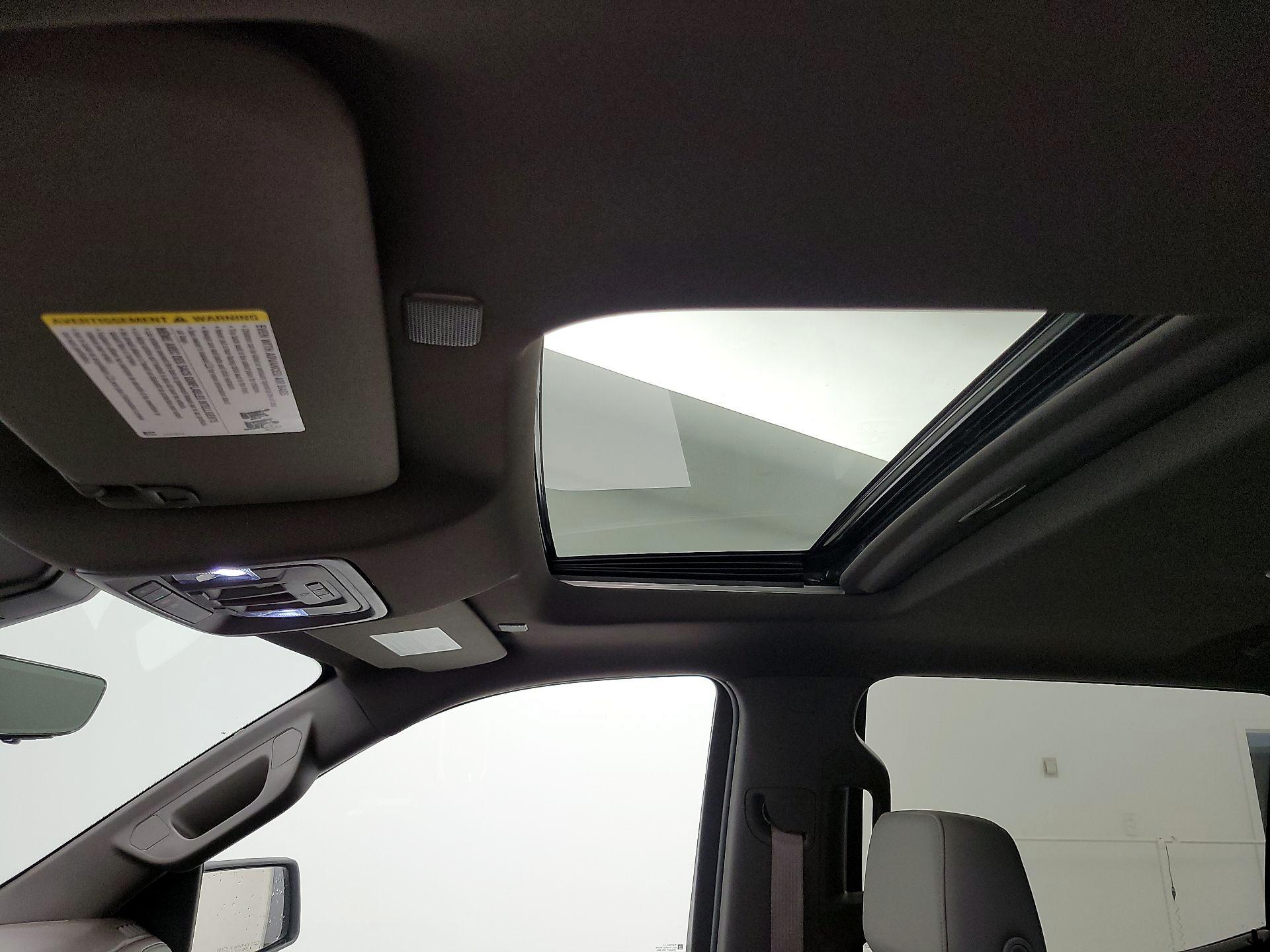 Thumbnail: 2020 Chevrolet Silverado 1500 - 20