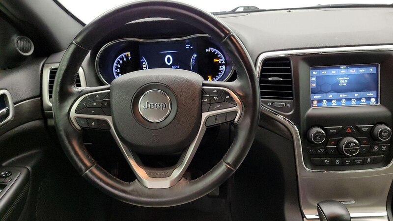 2018 Jeep Grand Cherokee Laredo 10