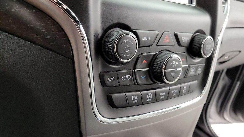 2018 Jeep Grand Cherokee Laredo 16