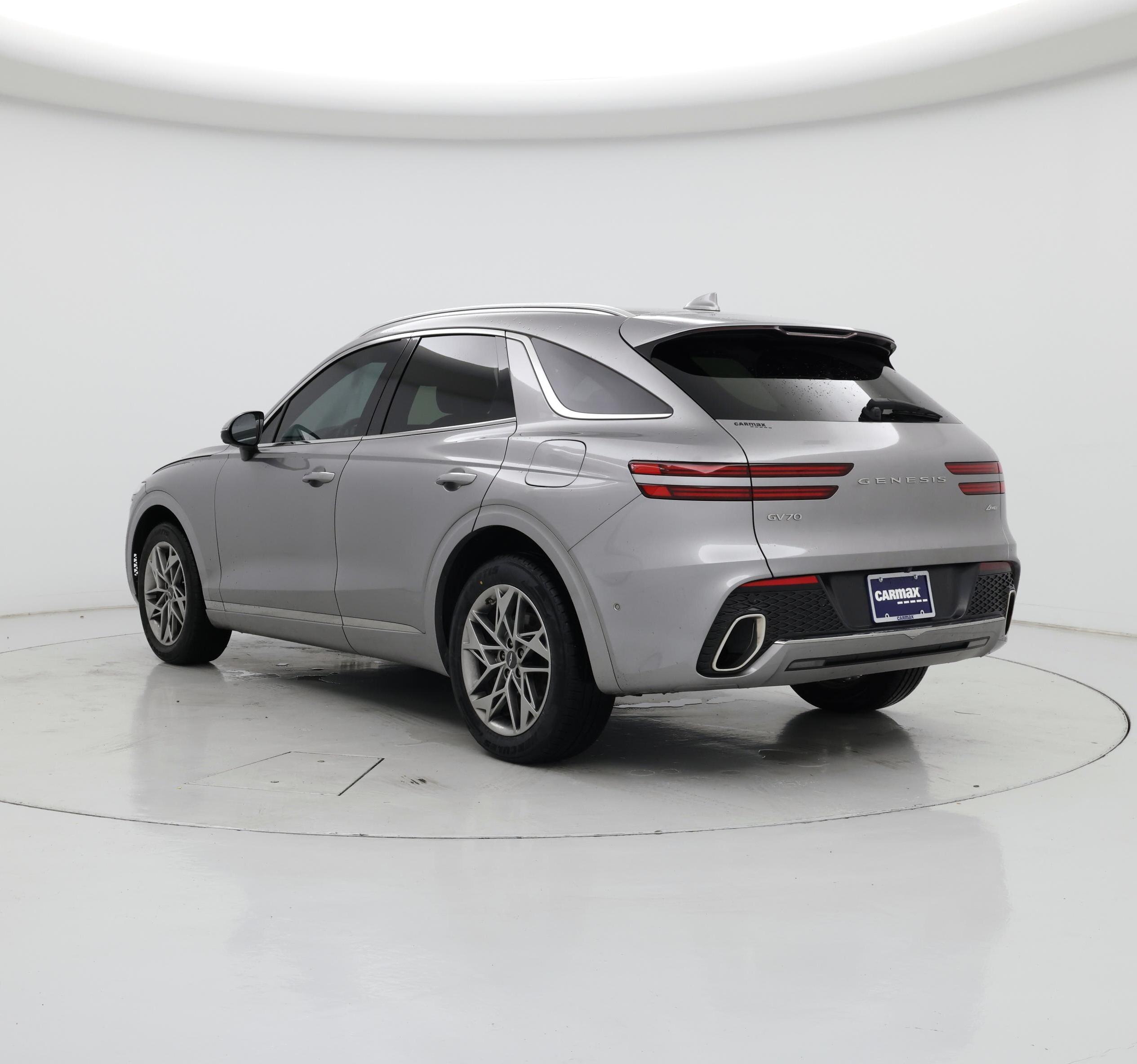 Thumbnail: 2022 Genesis GV70 - 2