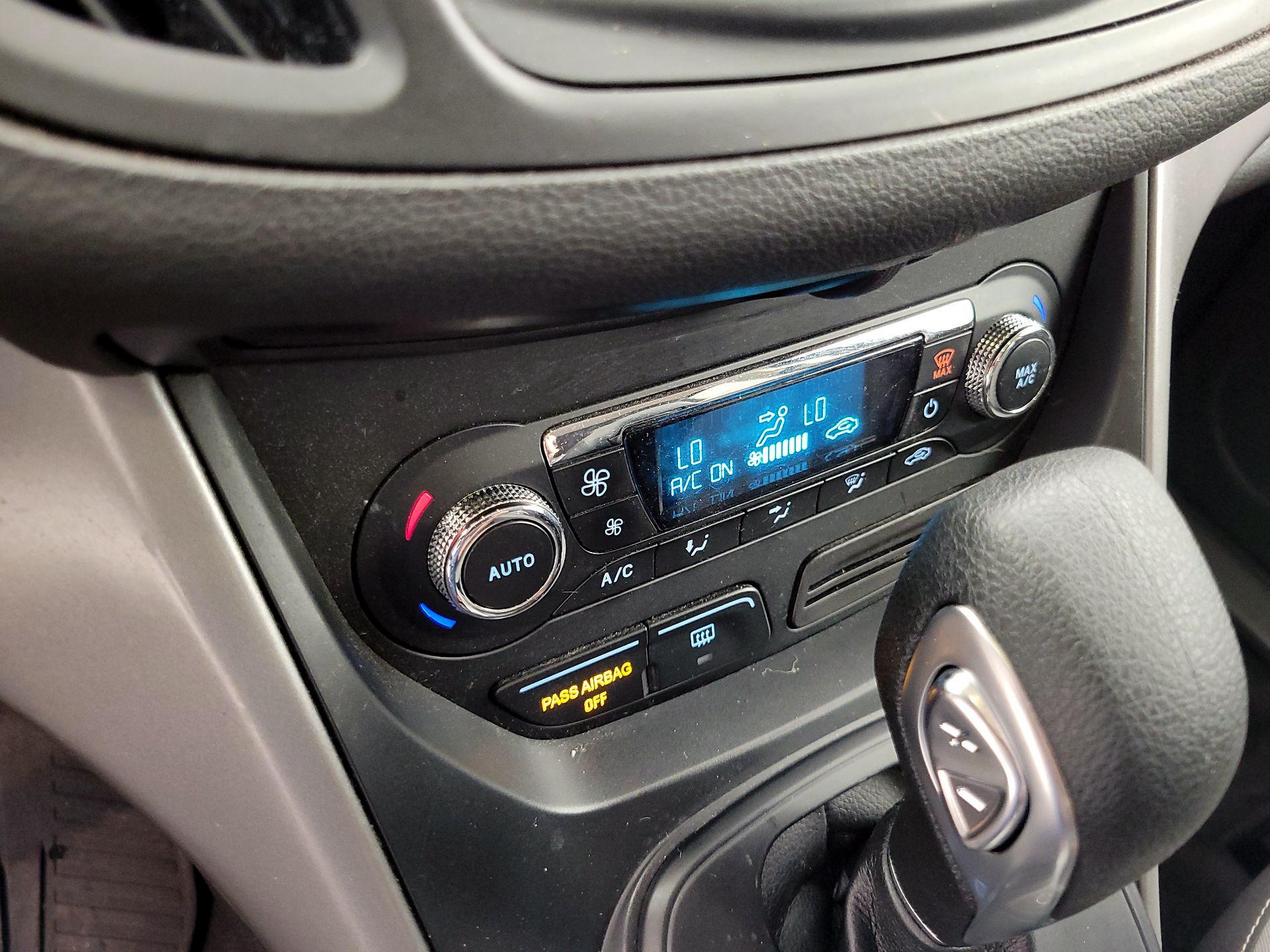 Thumbnail: 2016 Ford Escape - 16