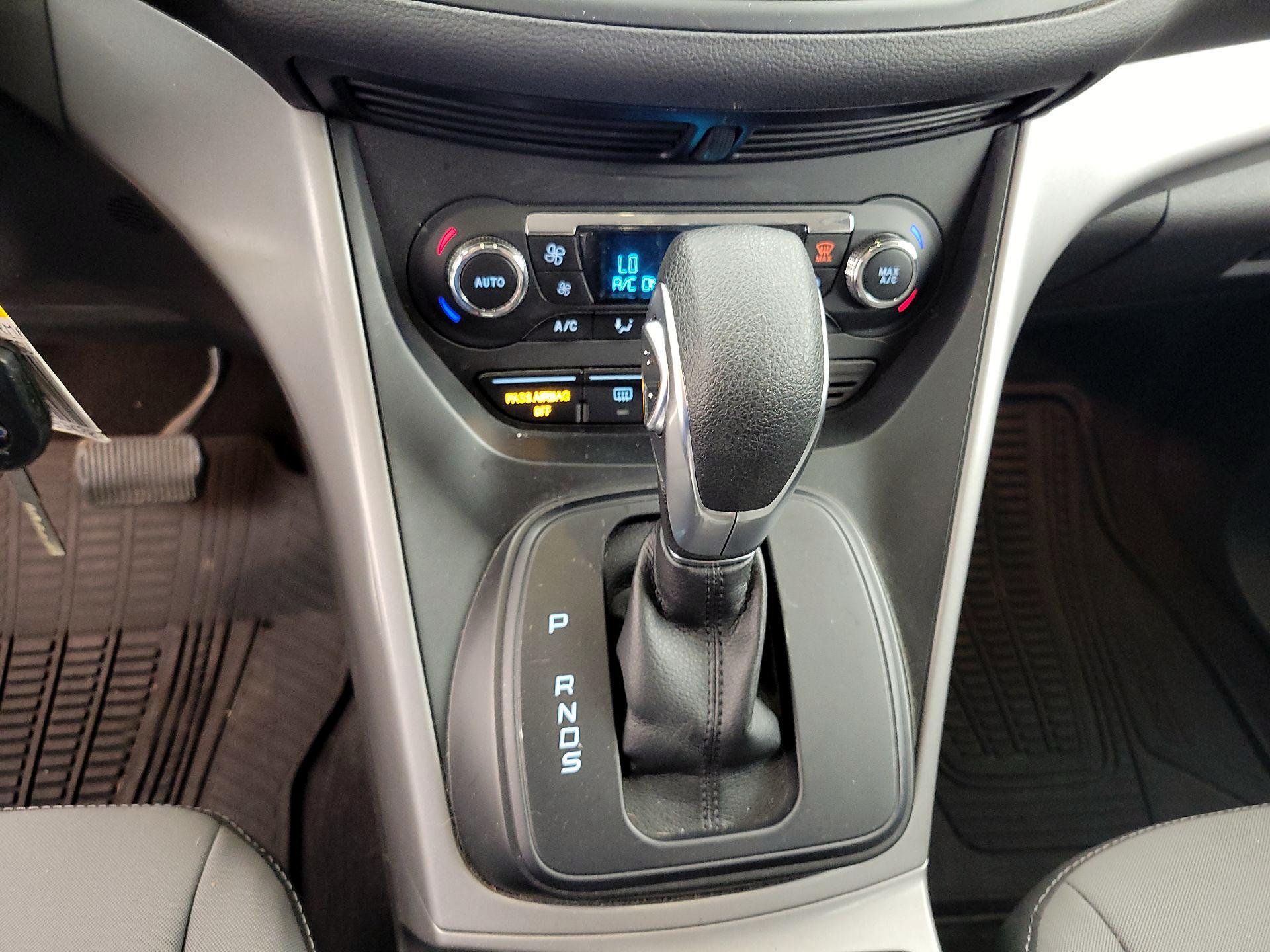 Thumbnail: 2016 Ford Escape - 17