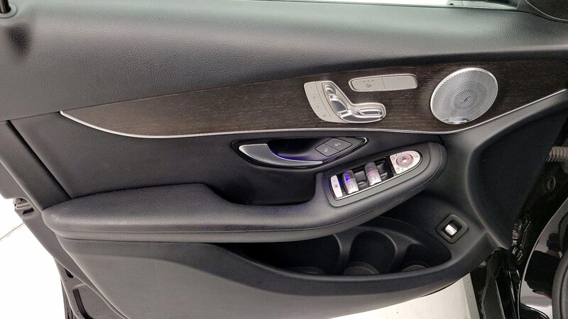 2020 Mercedes-Benz GLC 300 12