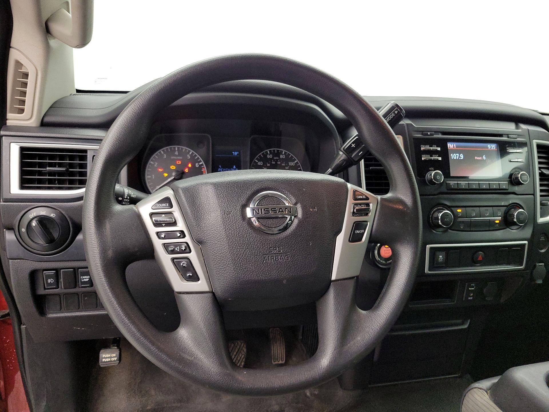 Thumbnail: 2018 Nissan Titan - 10