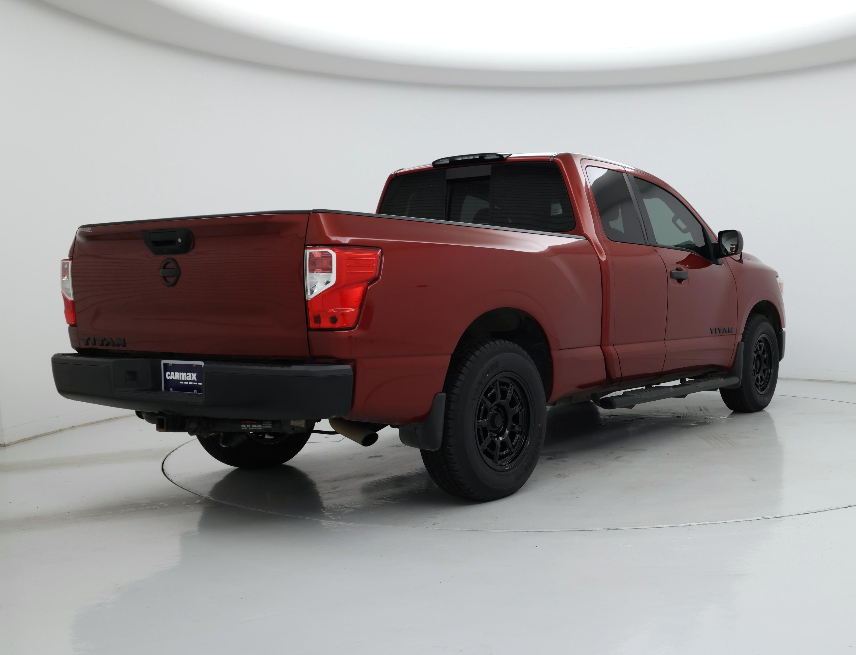 Thumbnail: 2018 Nissan Titan - 8