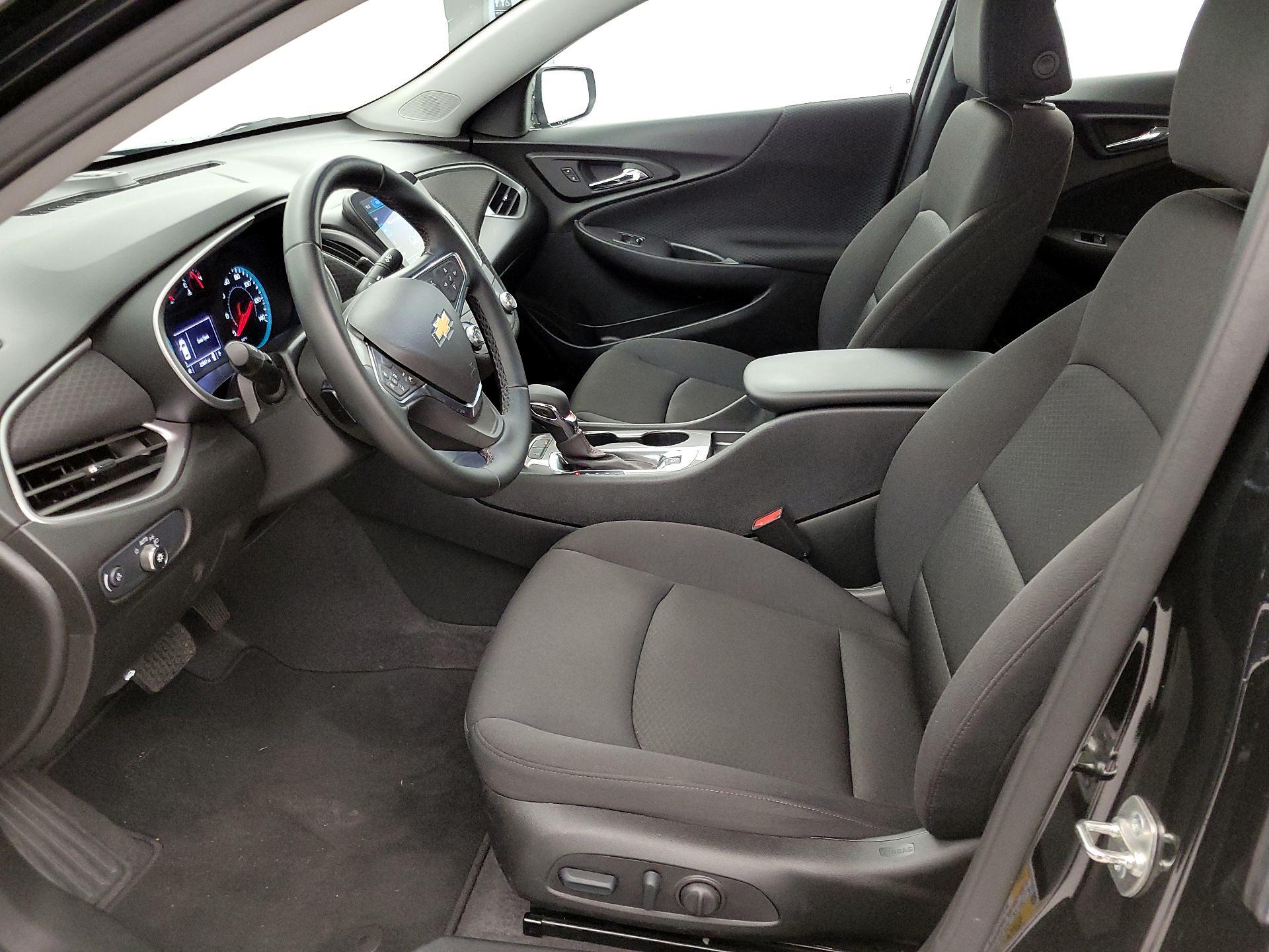 Thumbnail: 2024 Chevrolet Malibu - 11