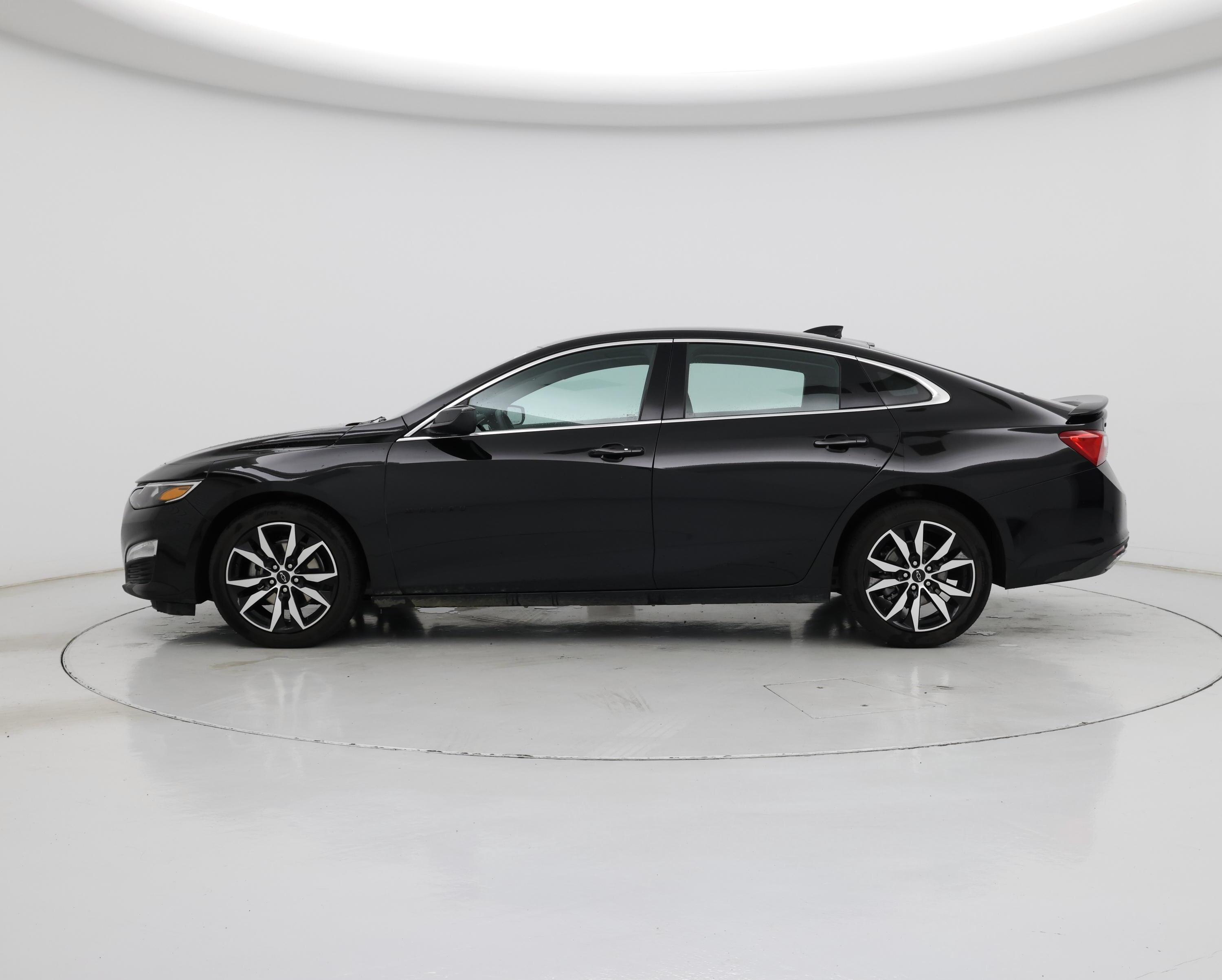 Thumbnail: 2024 Chevrolet Malibu - 3