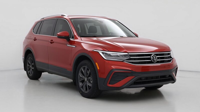 2022 Volkswagen Tiguan SE Hero Image