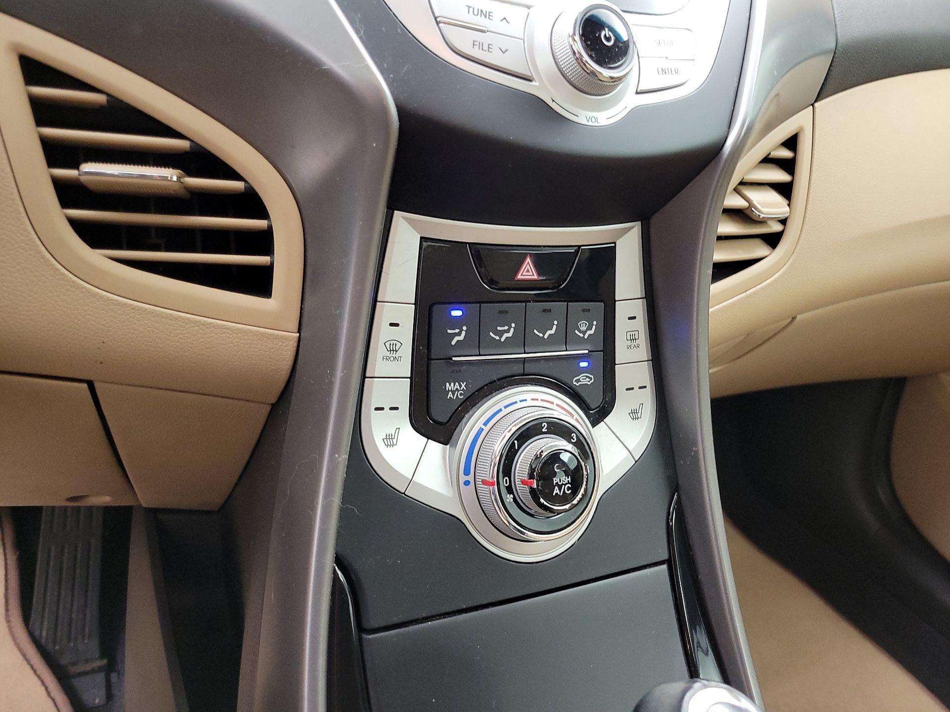 Thumbnail: 2013 Hyundai Elantra - 15