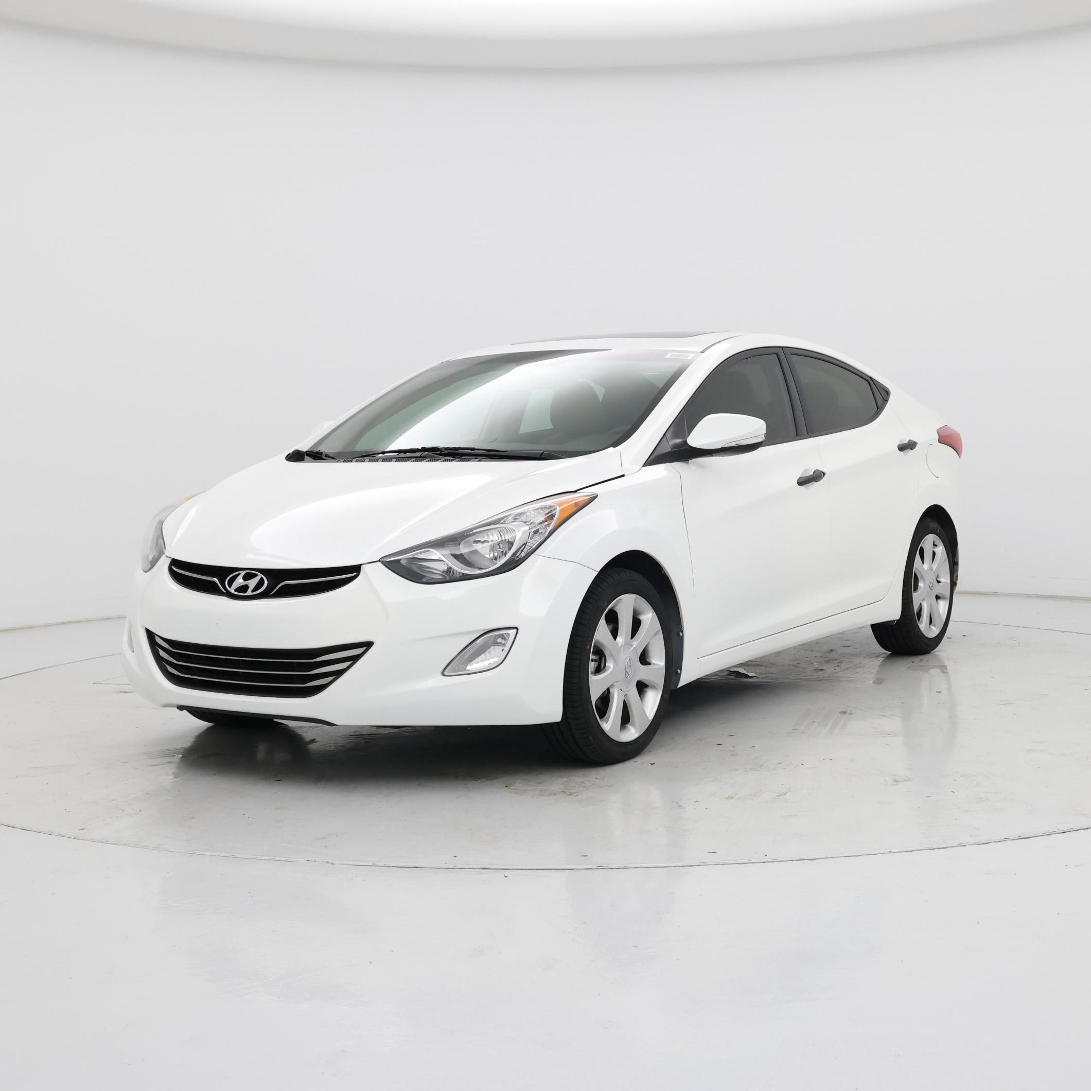 Thumbnail: 2013 Hyundai Elantra - 4