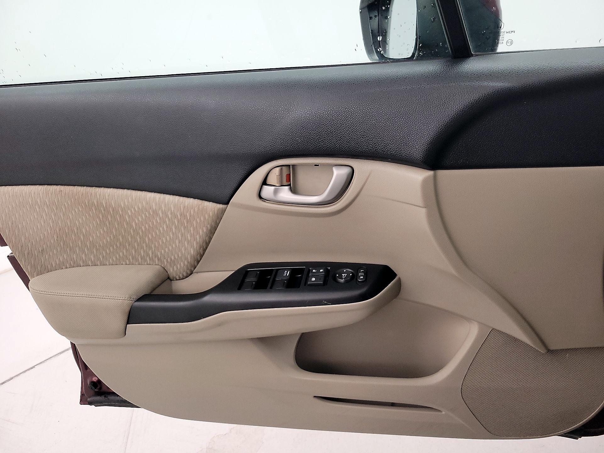 Thumbnail: 2014 Honda Civic - 12