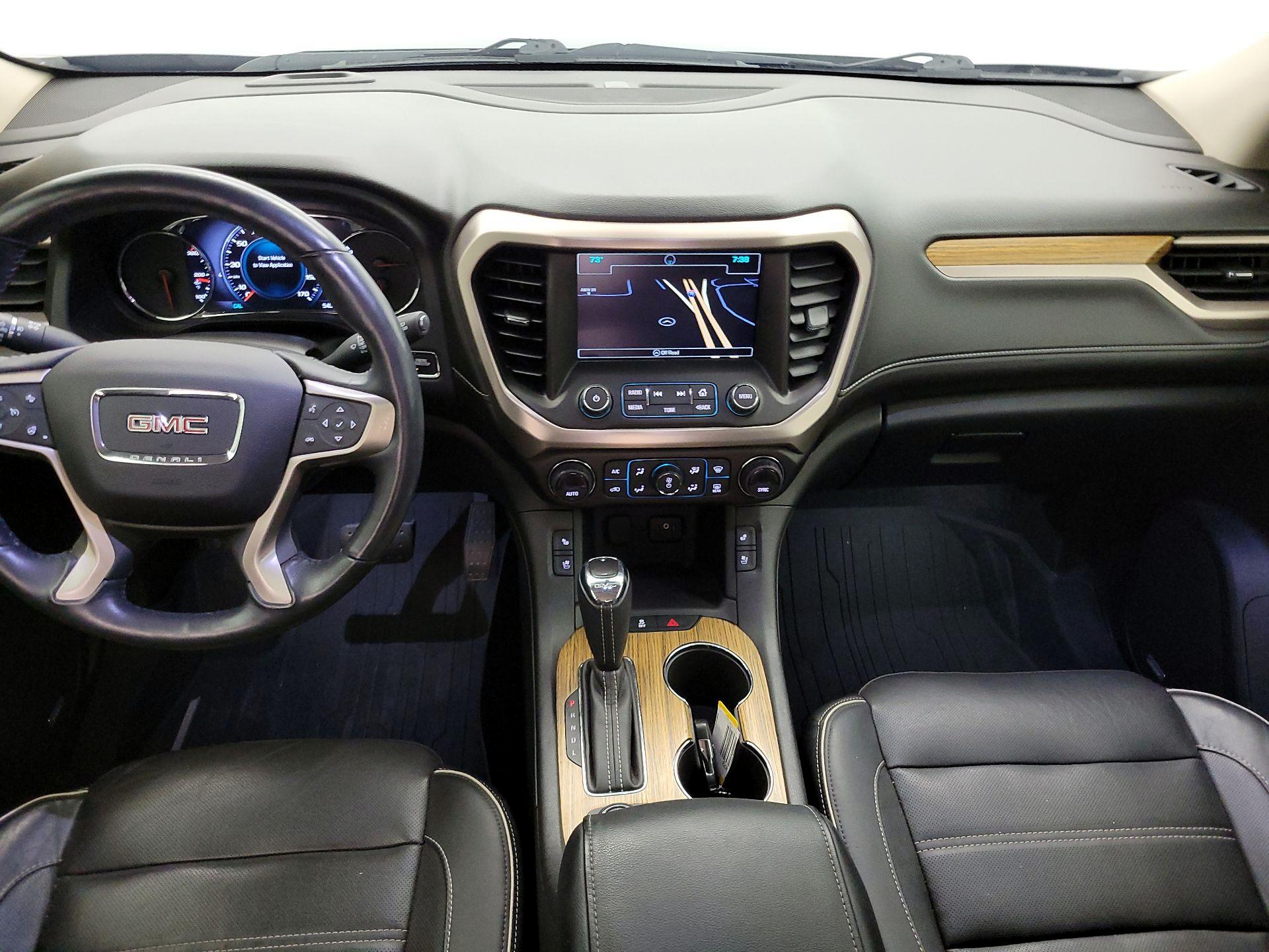 Thumbnail: 2017 GMC Acadia - 9