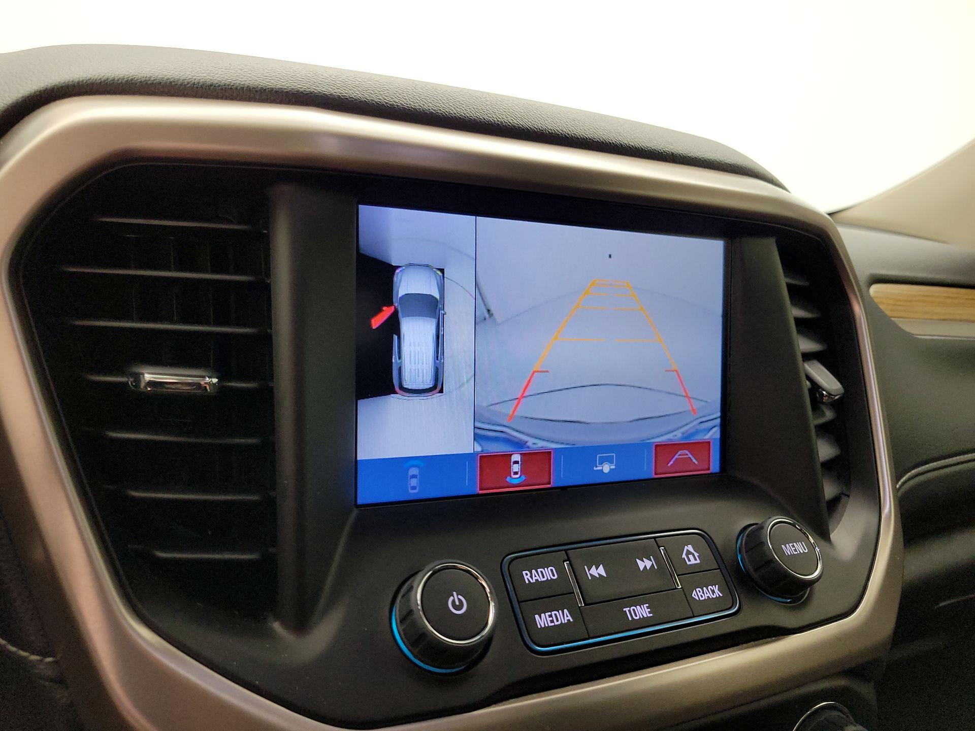 Thumbnail: 2017 GMC Acadia - 15