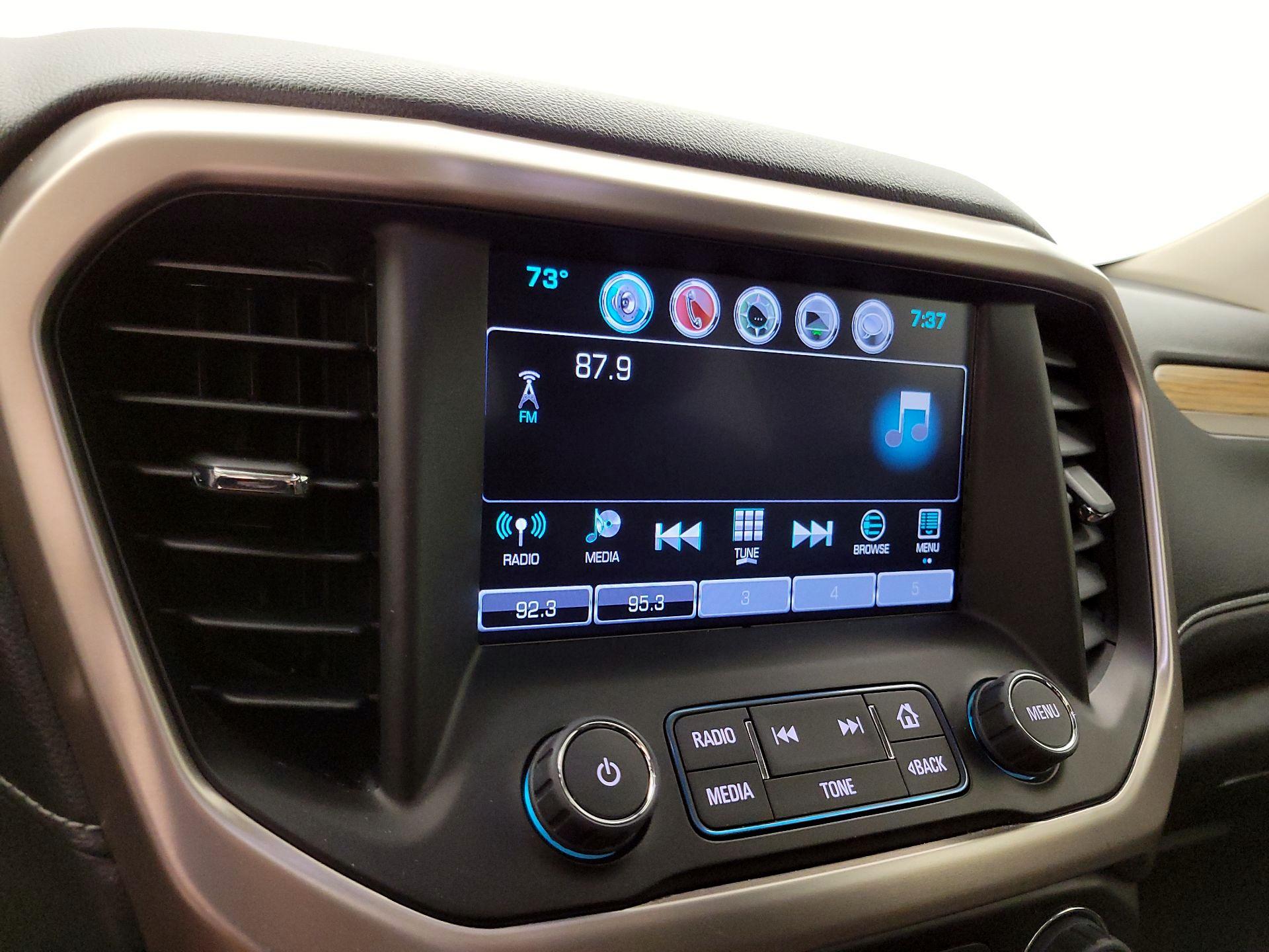 Thumbnail: 2017 GMC Acadia - 16