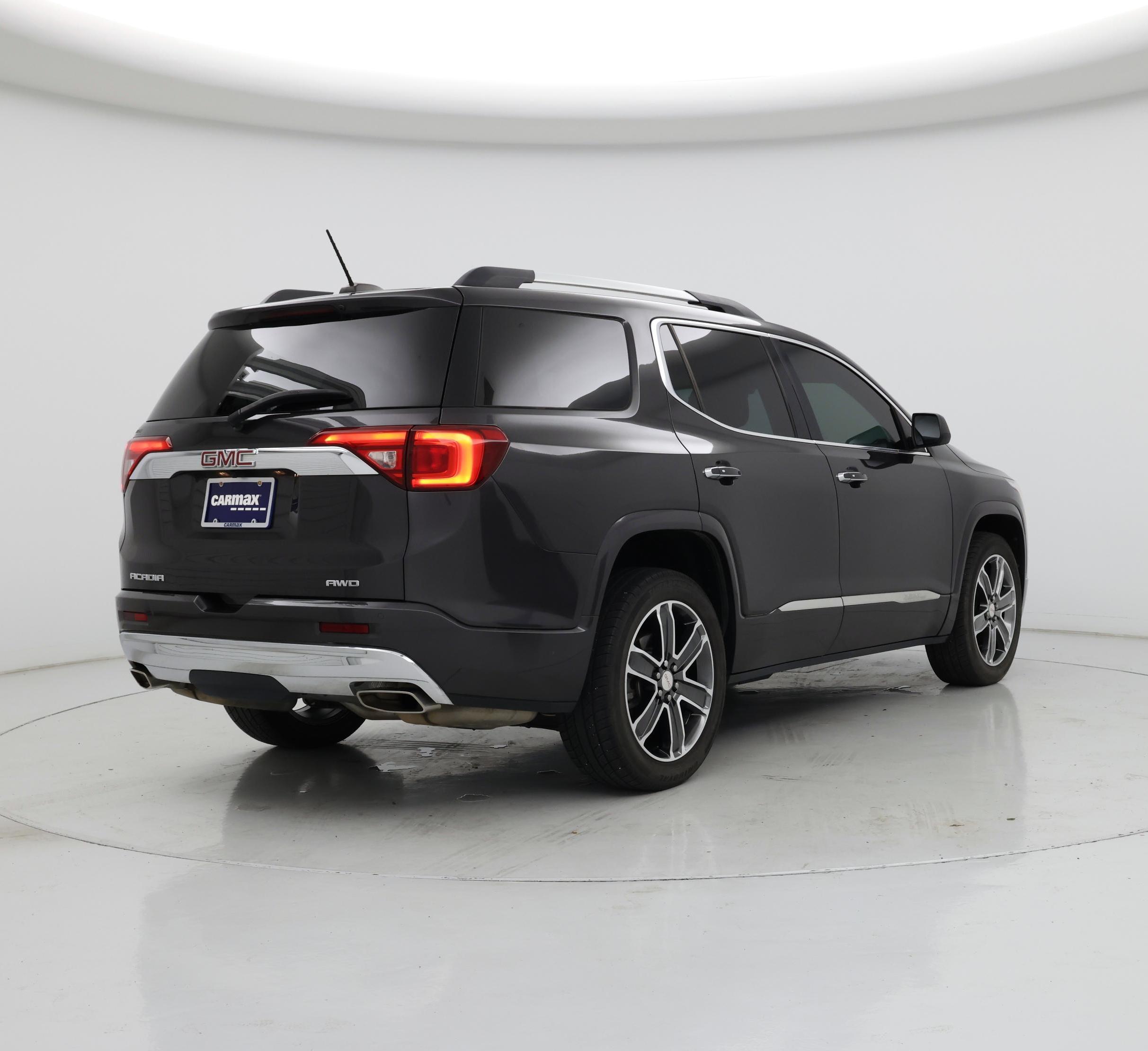 Thumbnail: 2017 GMC Acadia - 8
