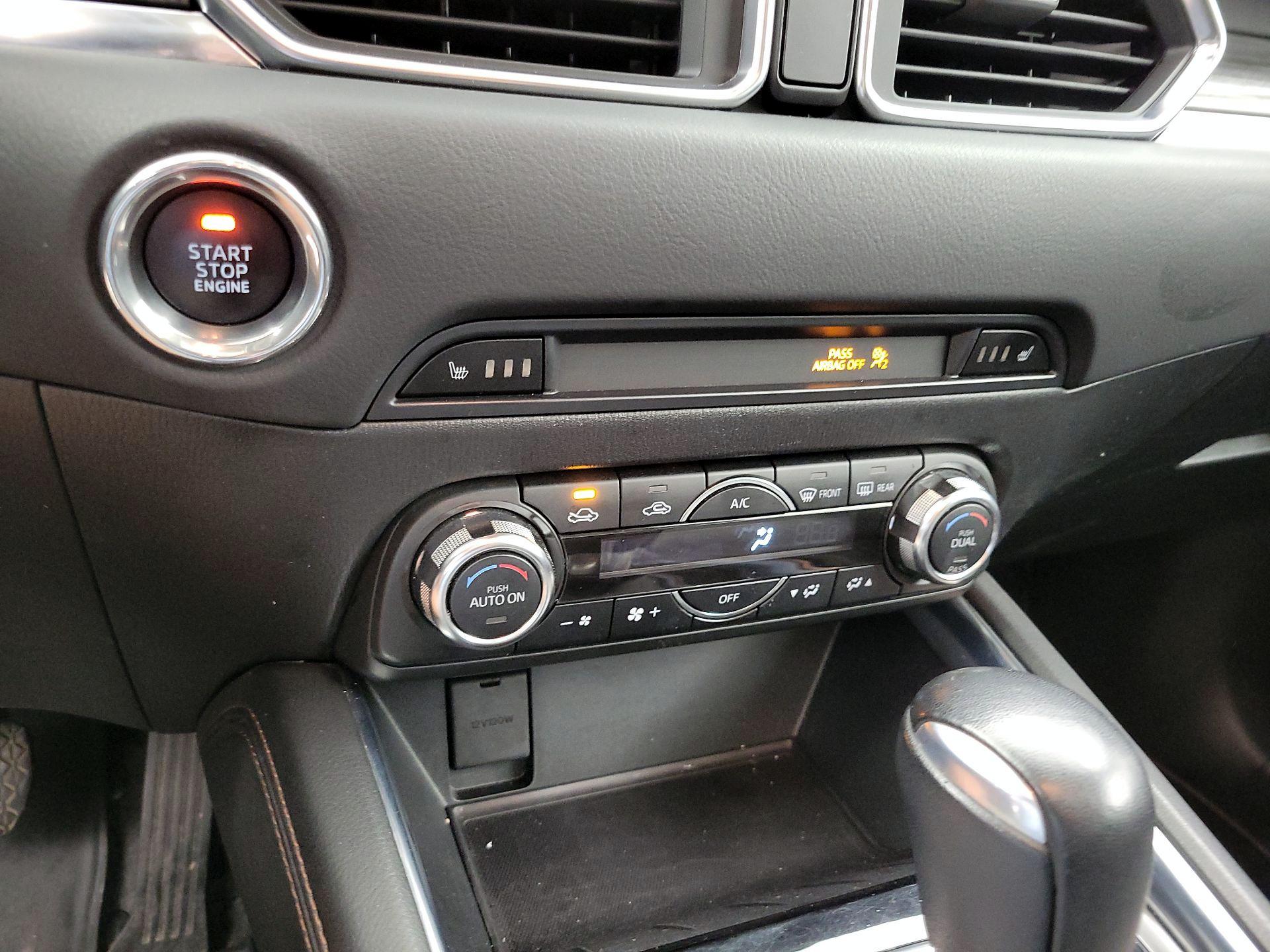 Thumbnail: 2017 Mazda CX-5 - 17