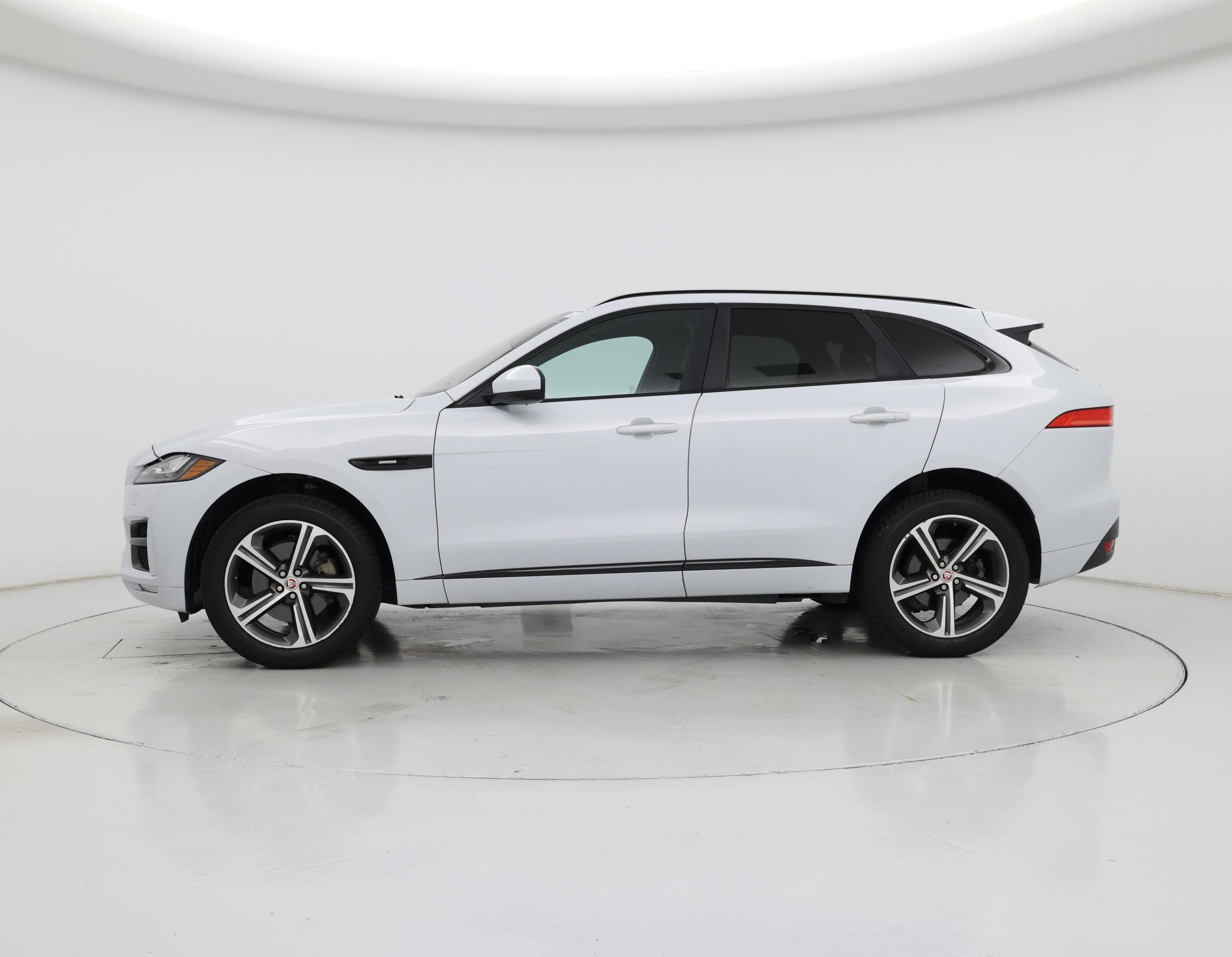 Thumbnail: 2018 Jaguar F-Pace - 3