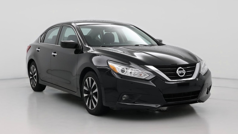 2018 Nissan Altima SV Hero Image