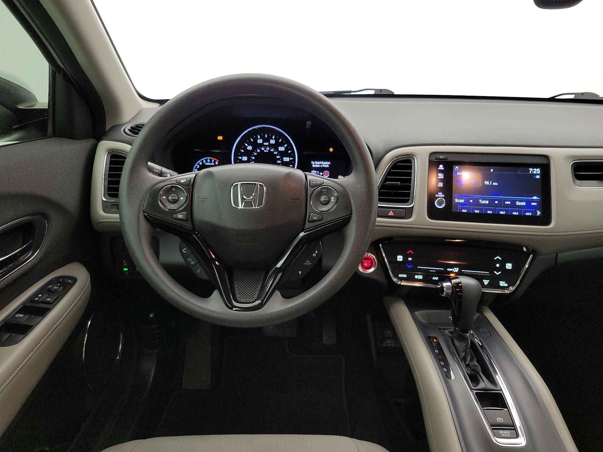 Thumbnail: 2019 Honda HR-V - 10