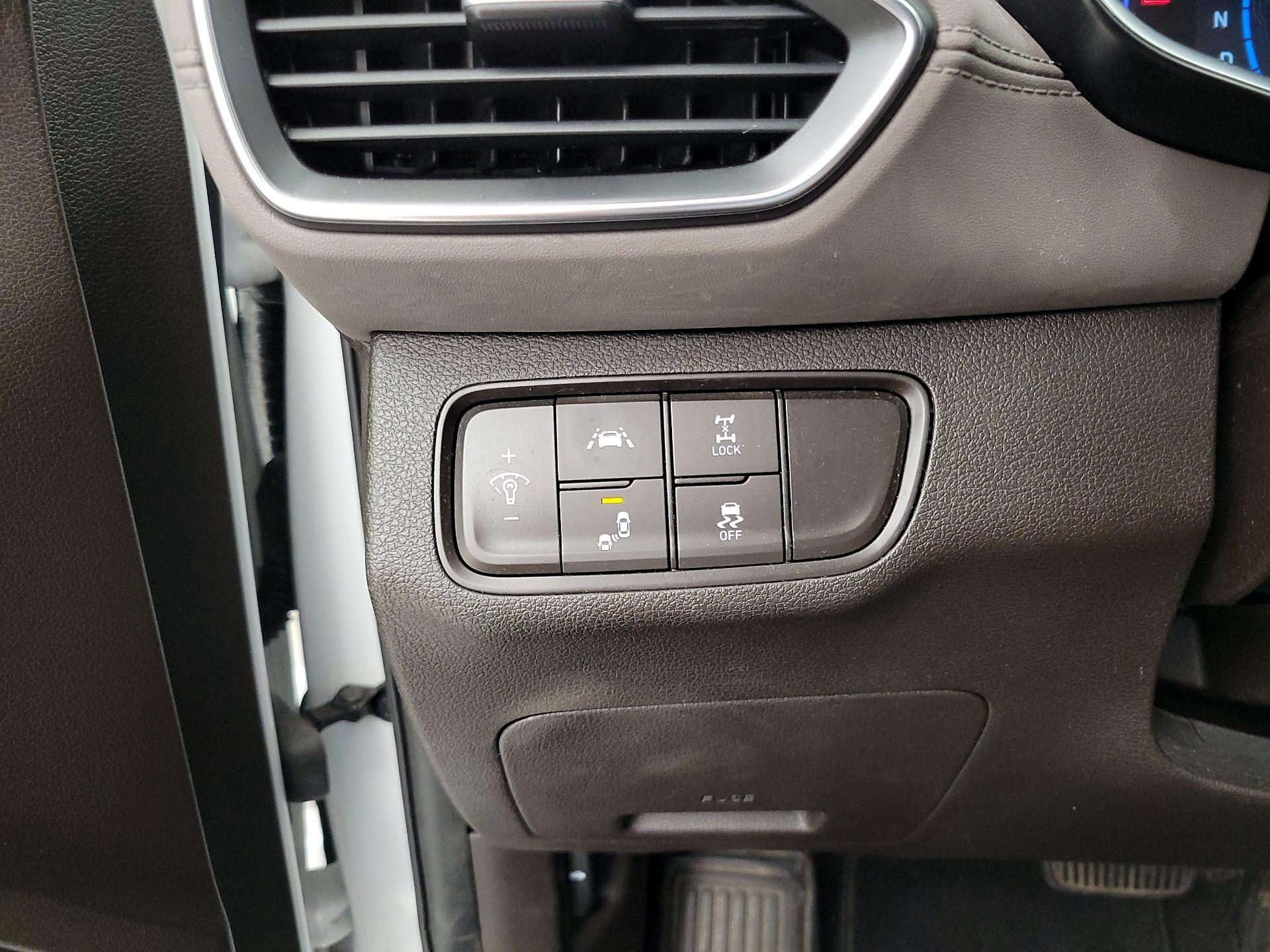 Thumbnail: 2019 Hyundai Santa Fe - 13