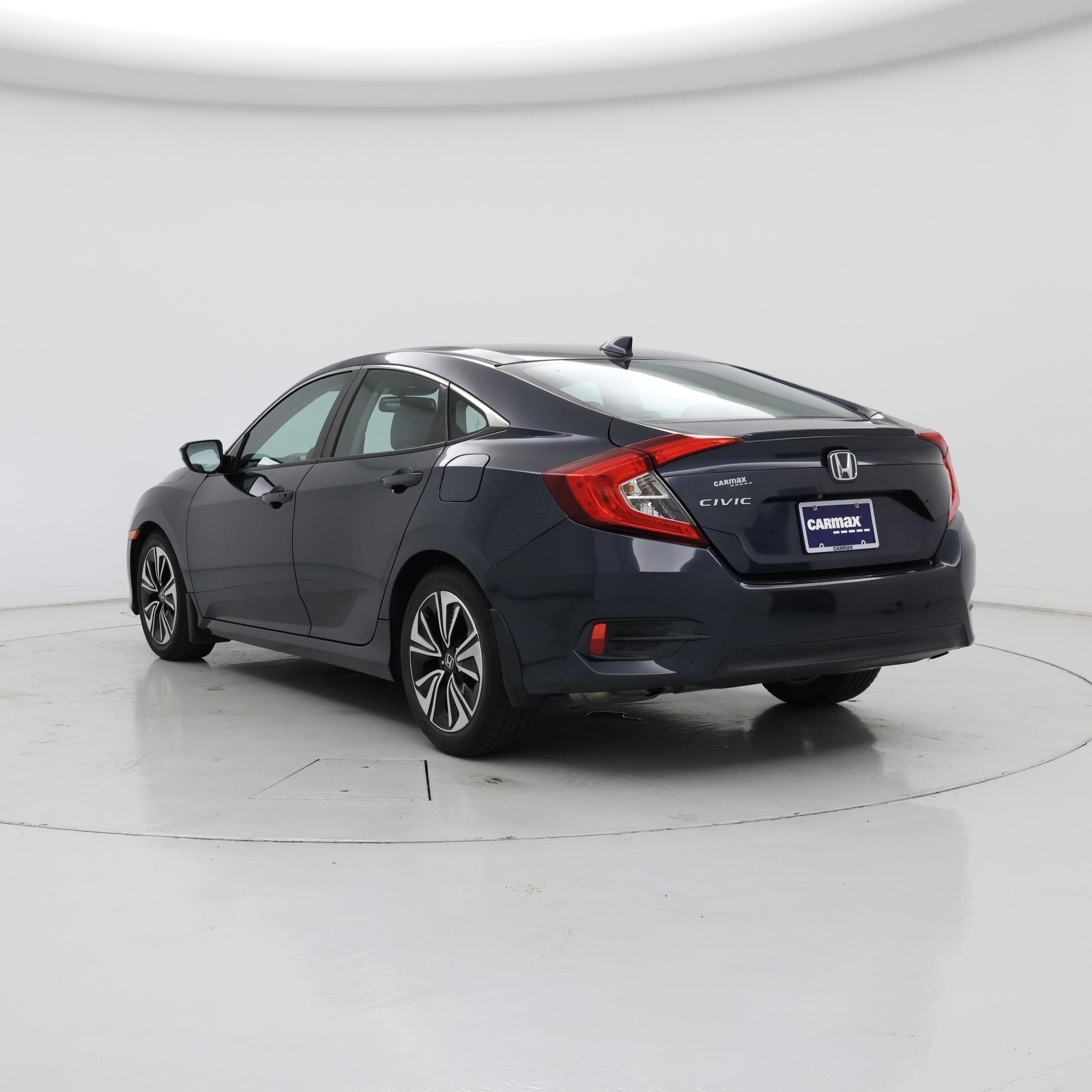 Thumbnail: 2016 Honda Civic - 2