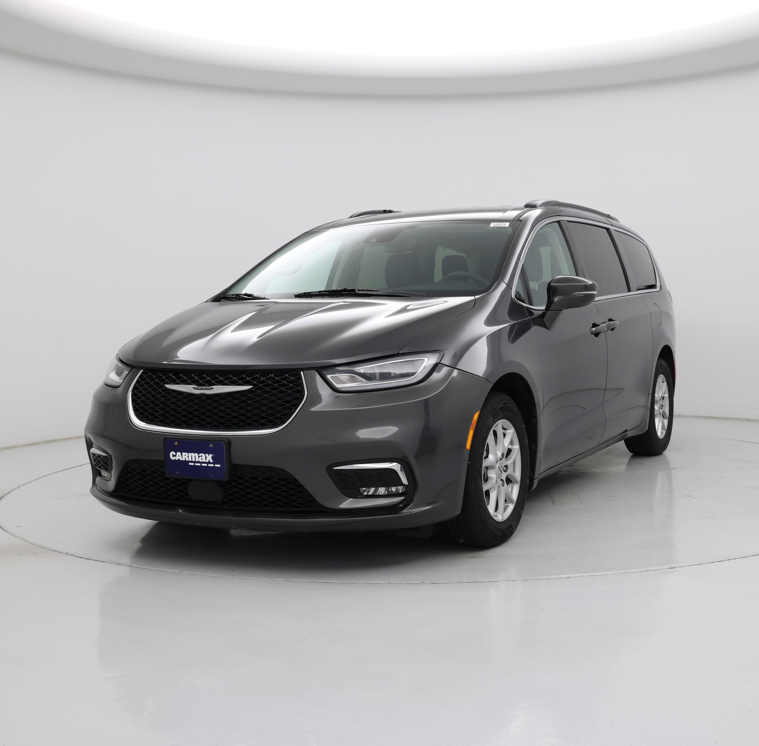 Thumbnail: 2022 Chrysler Pacifica - 4