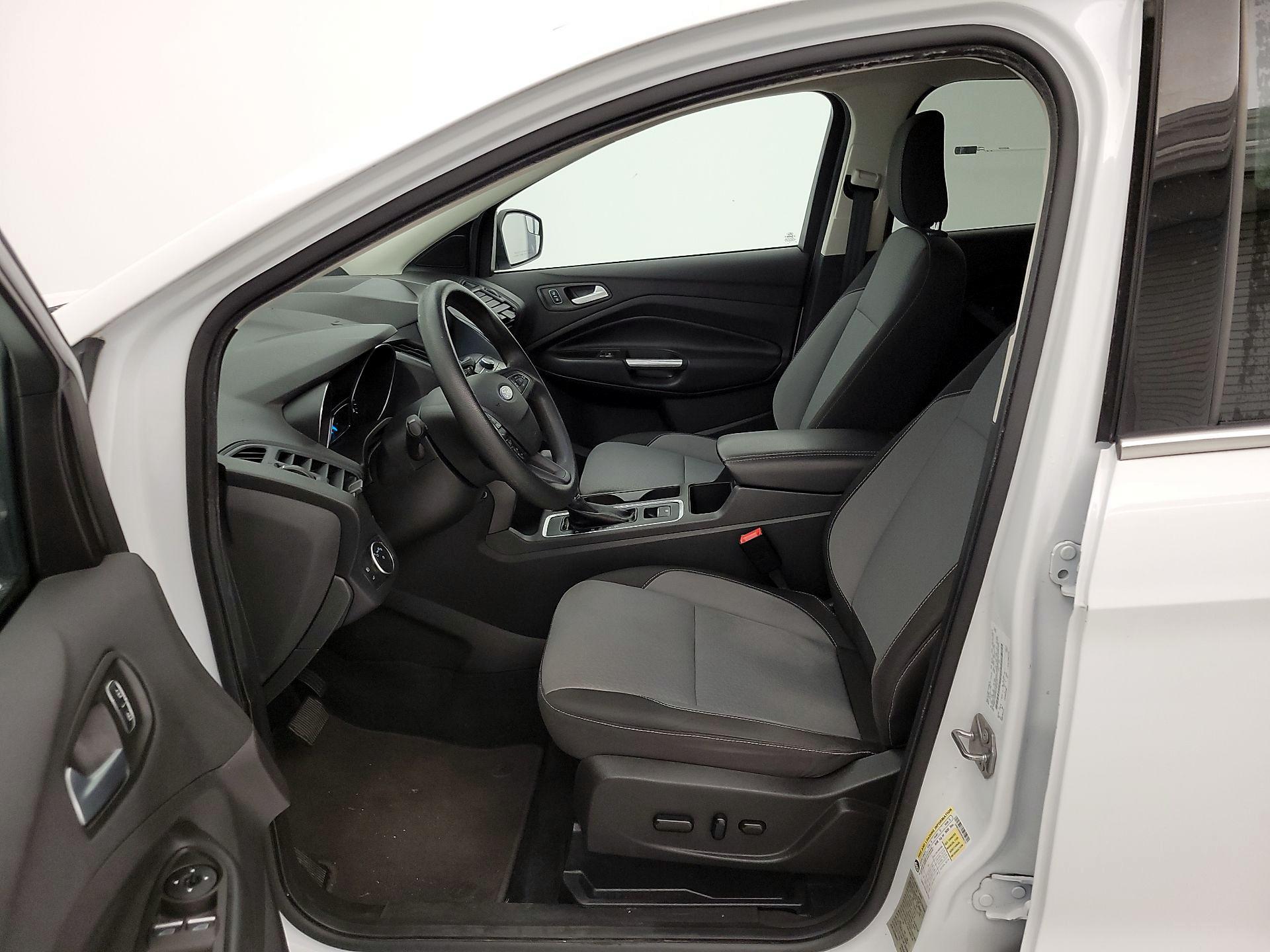 Thumbnail: 2019 Ford Escape - 11