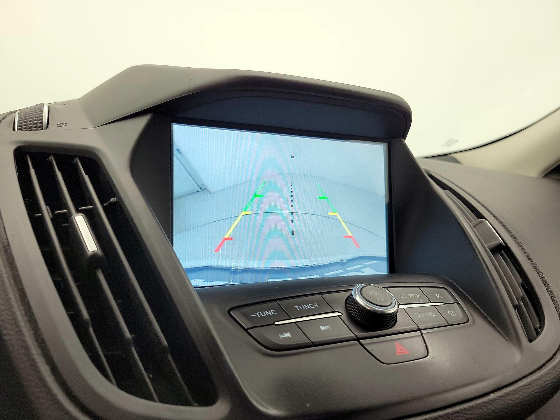 Thumbnail: 2019 Ford Escape - 14