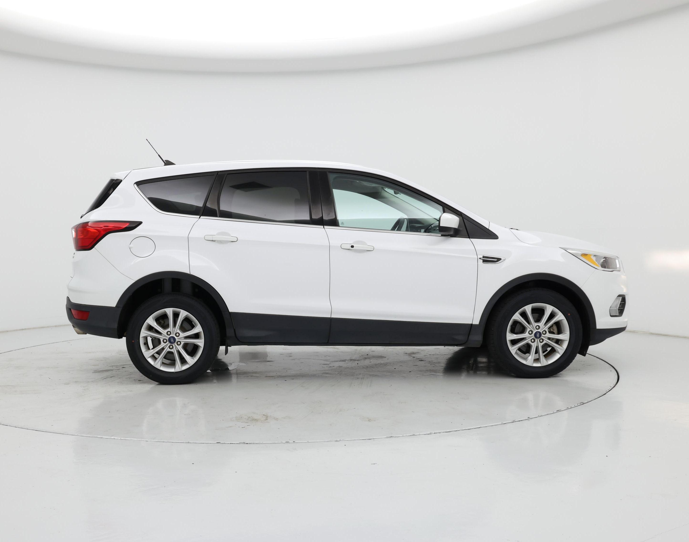 Thumbnail: 2019 Ford Escape - 7