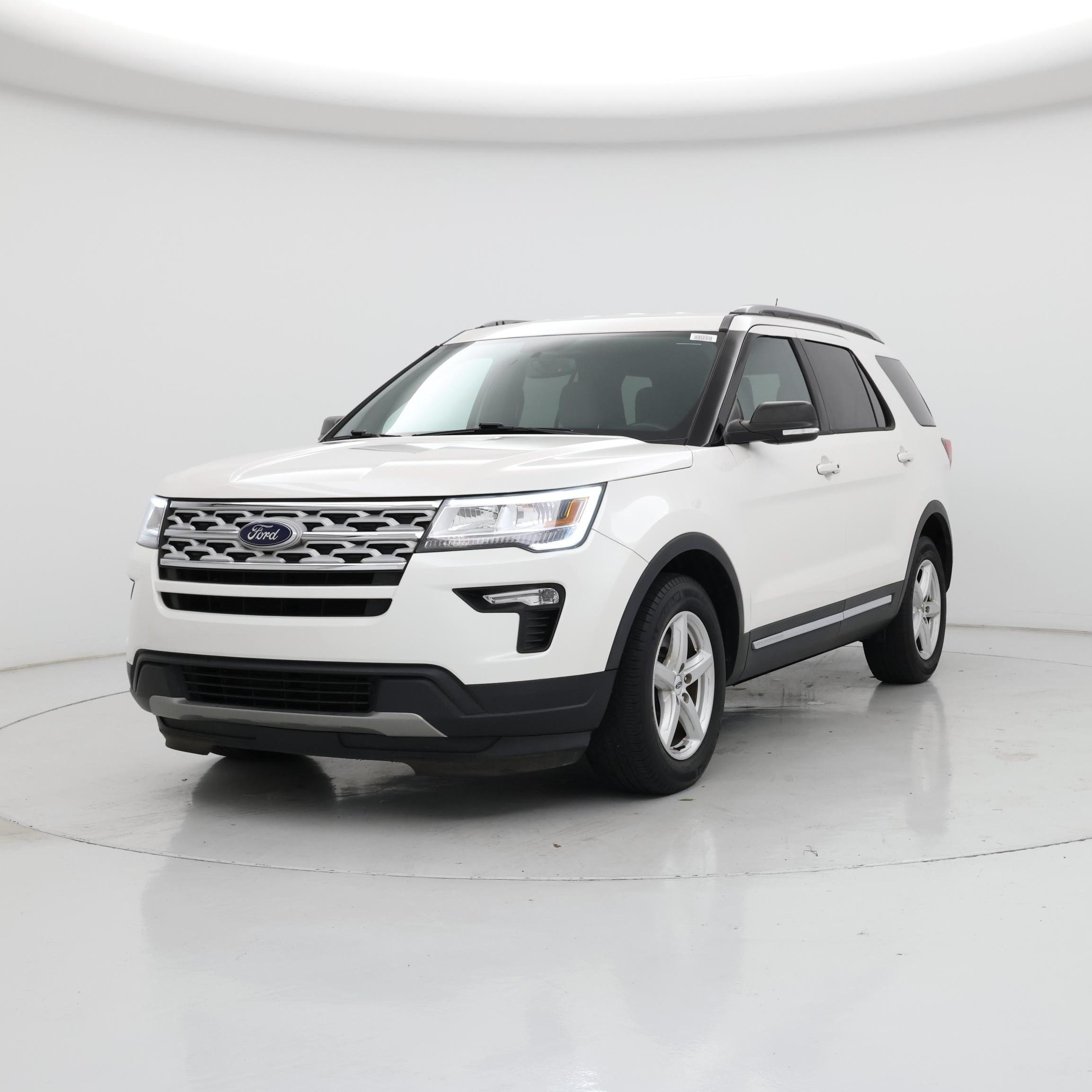 Thumbnail: 2019 Ford Explorer - 4